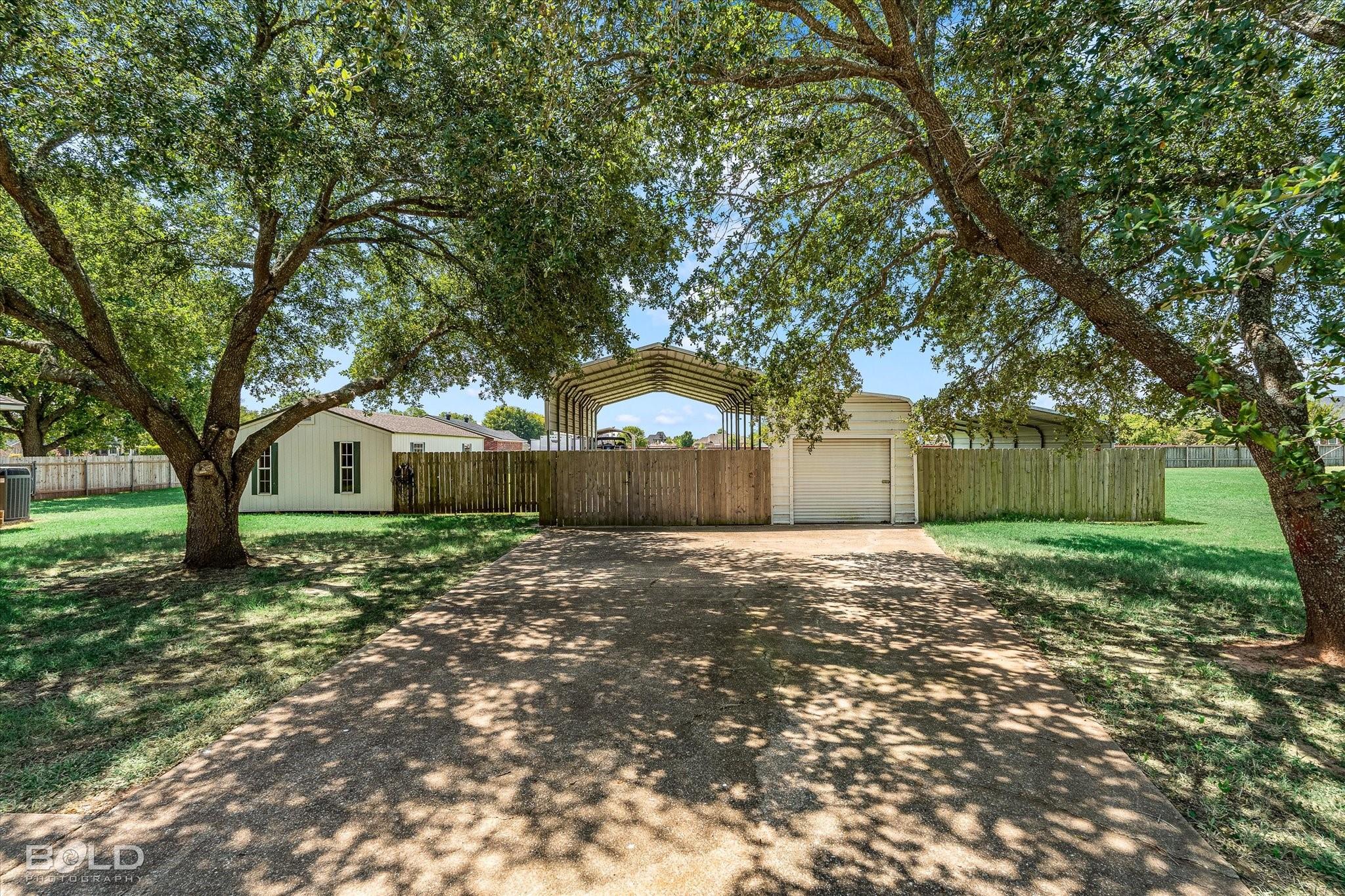 main property photo 29