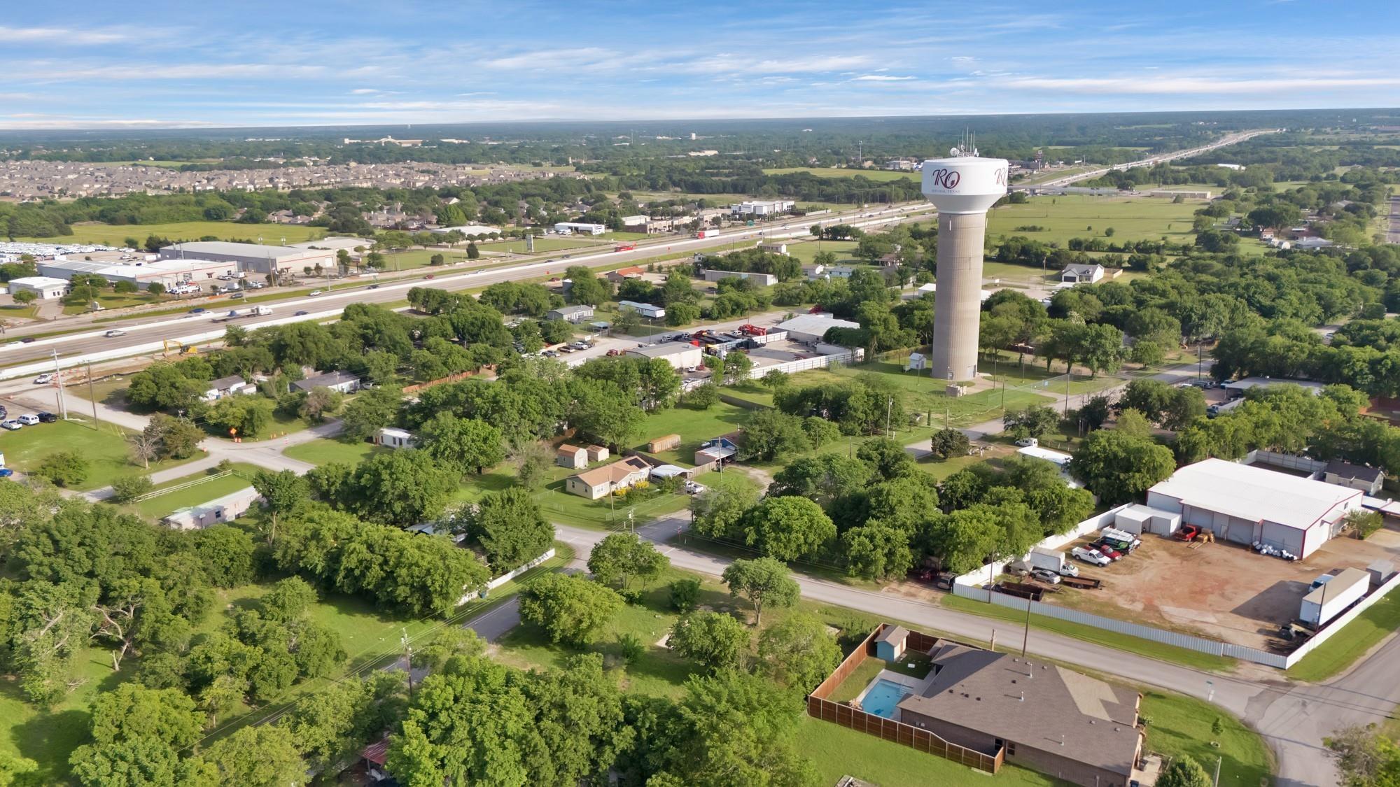 main property photo 4