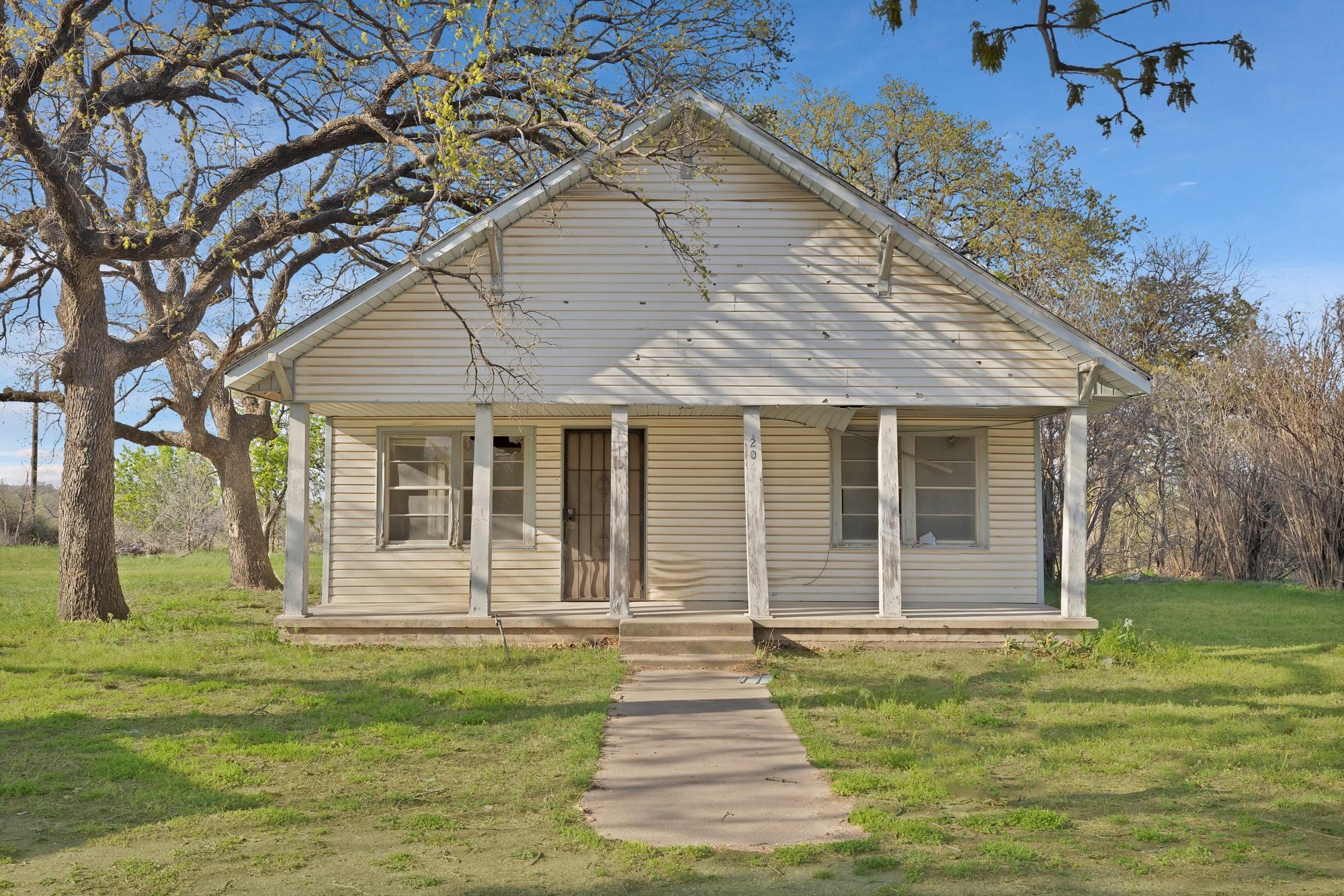 main property photo 31