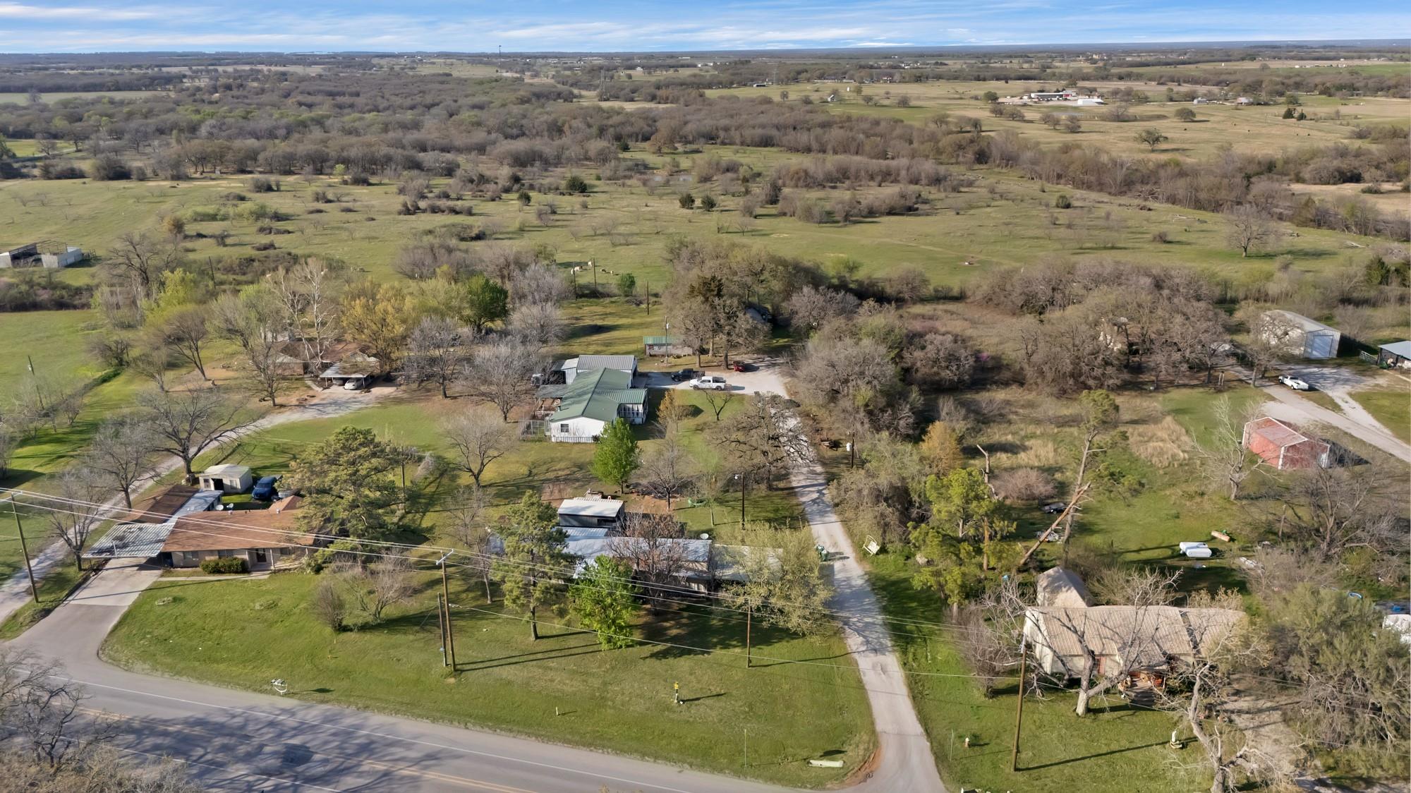 main property photo 7