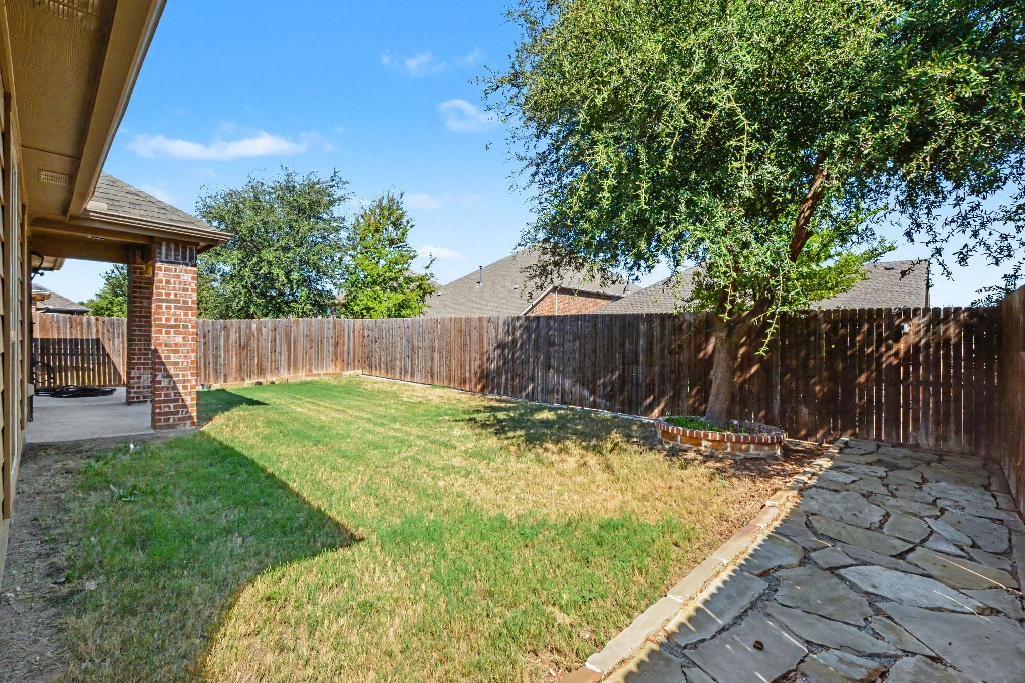 main property photo 26