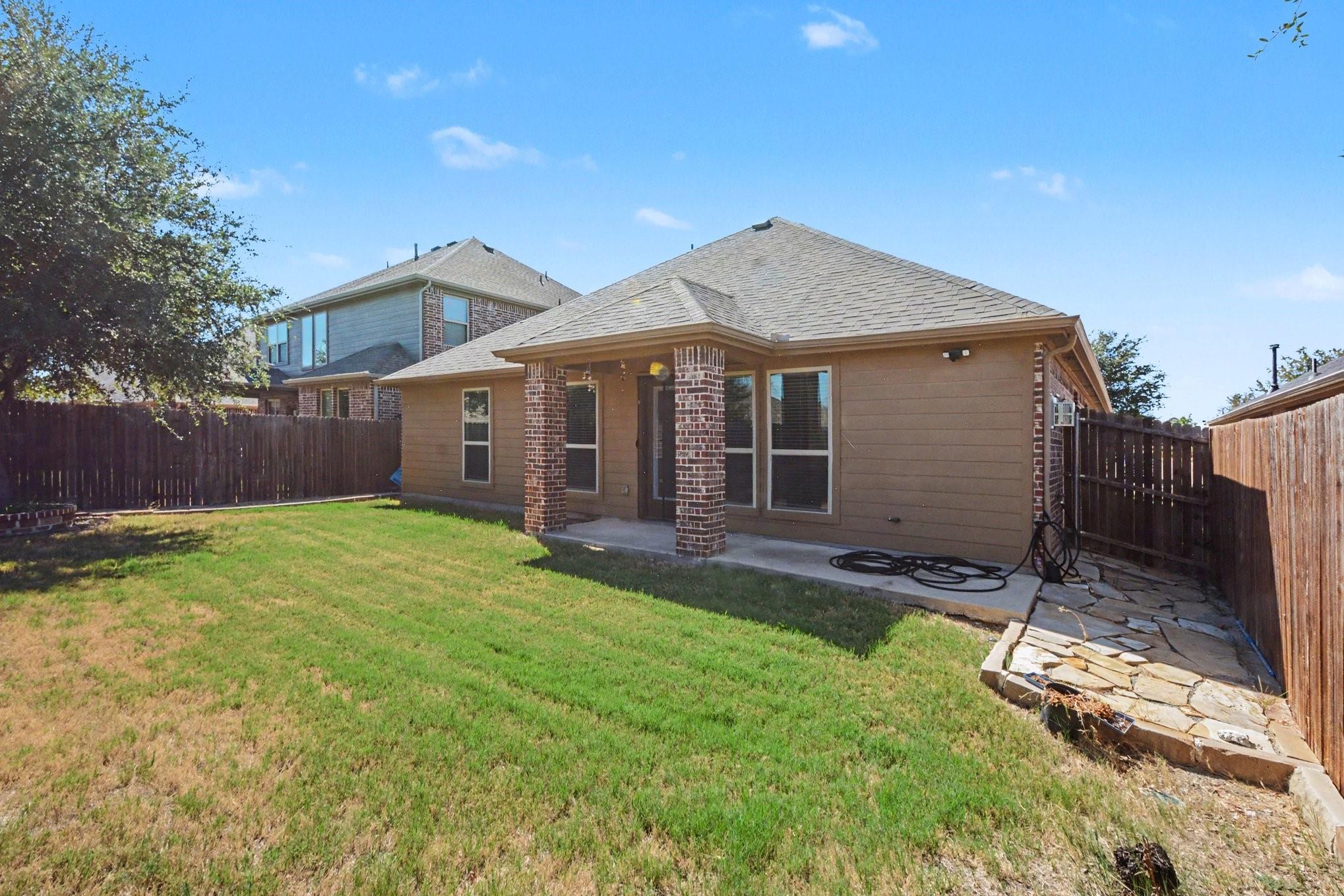 main property photo 29