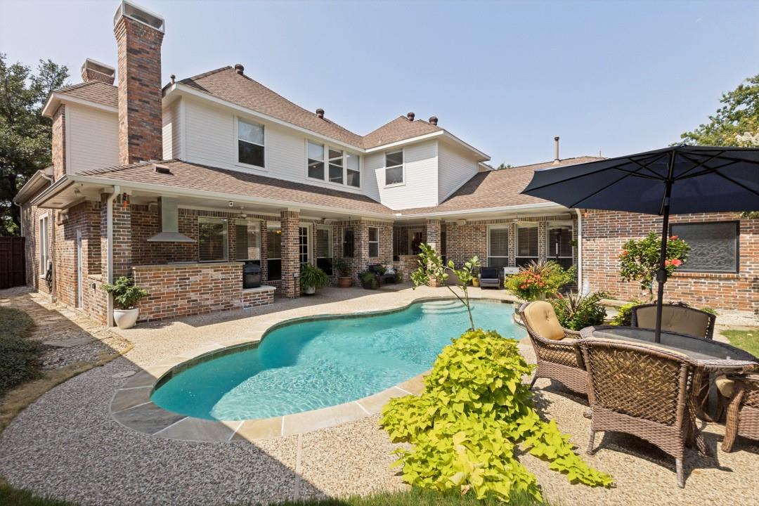 main property photo 7