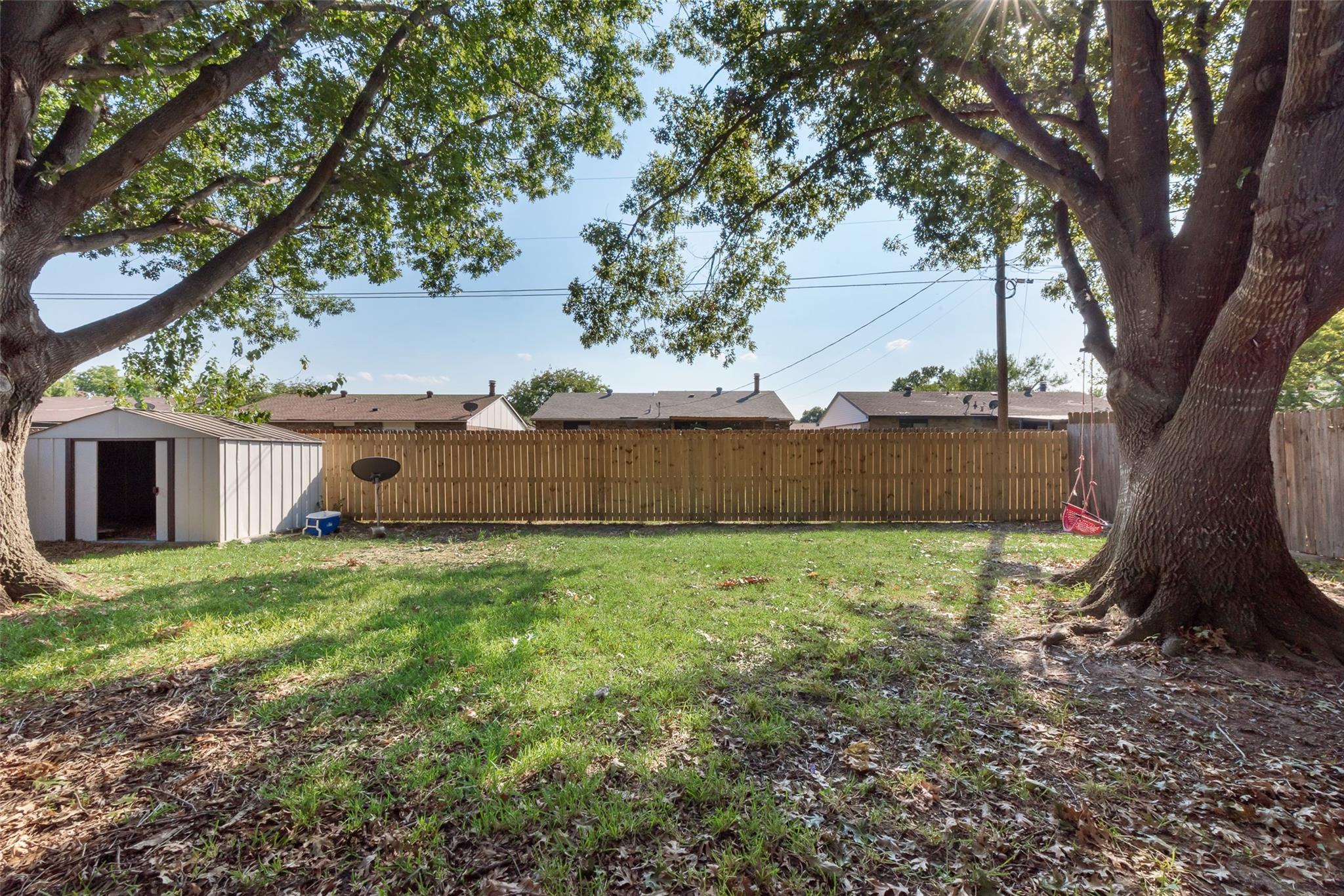 main property photo 14