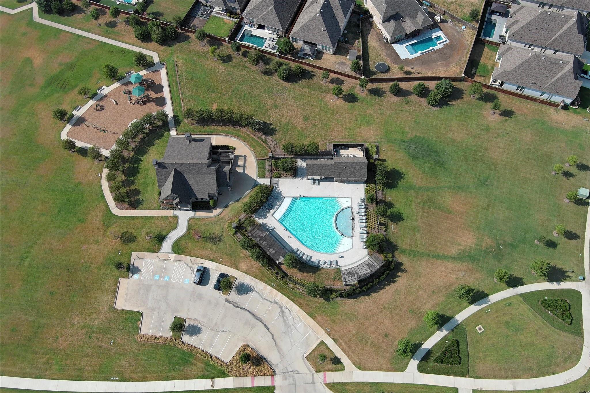 main property photo 26