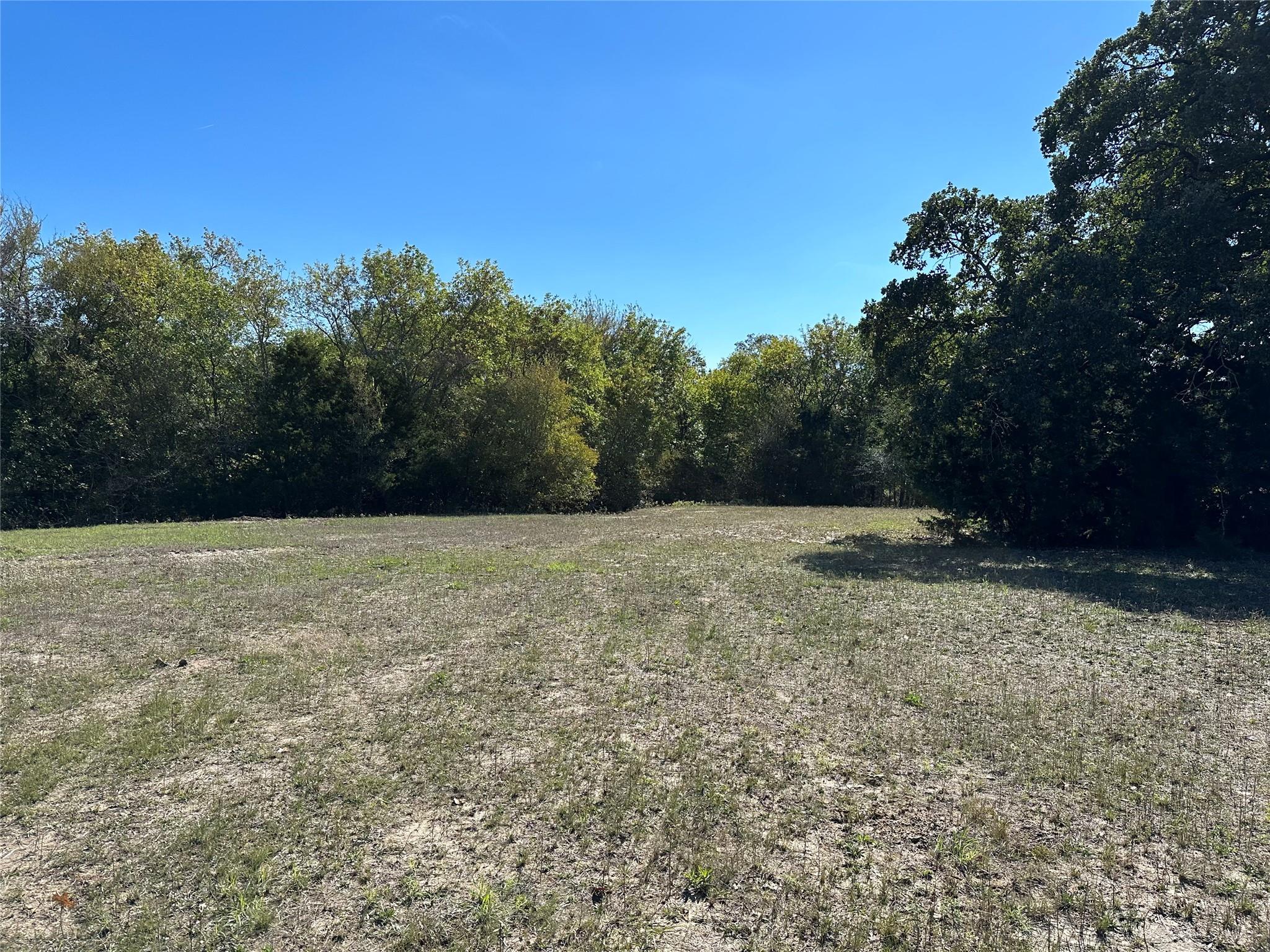 main property photo 12