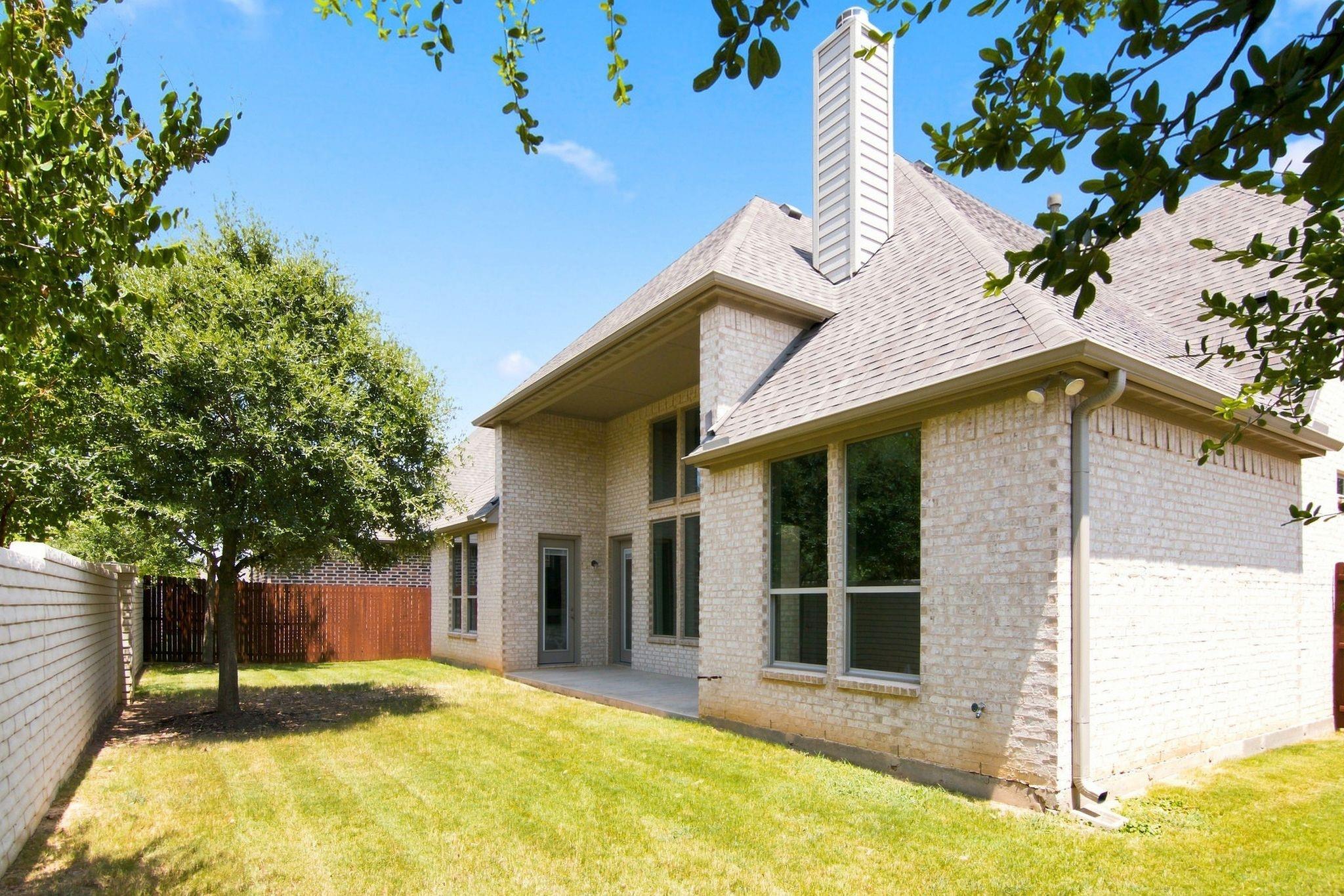 main property photo 35