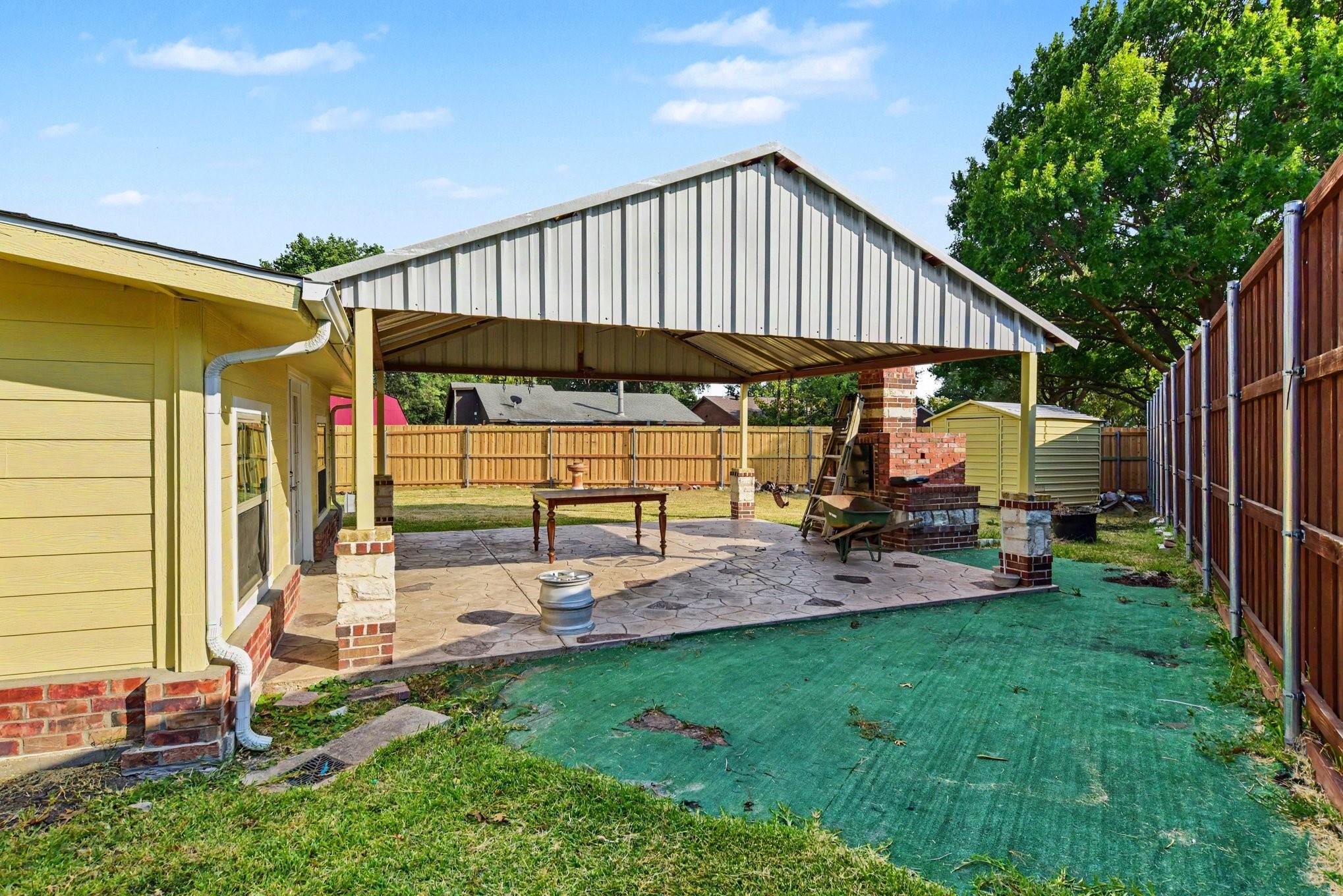 main property photo 22