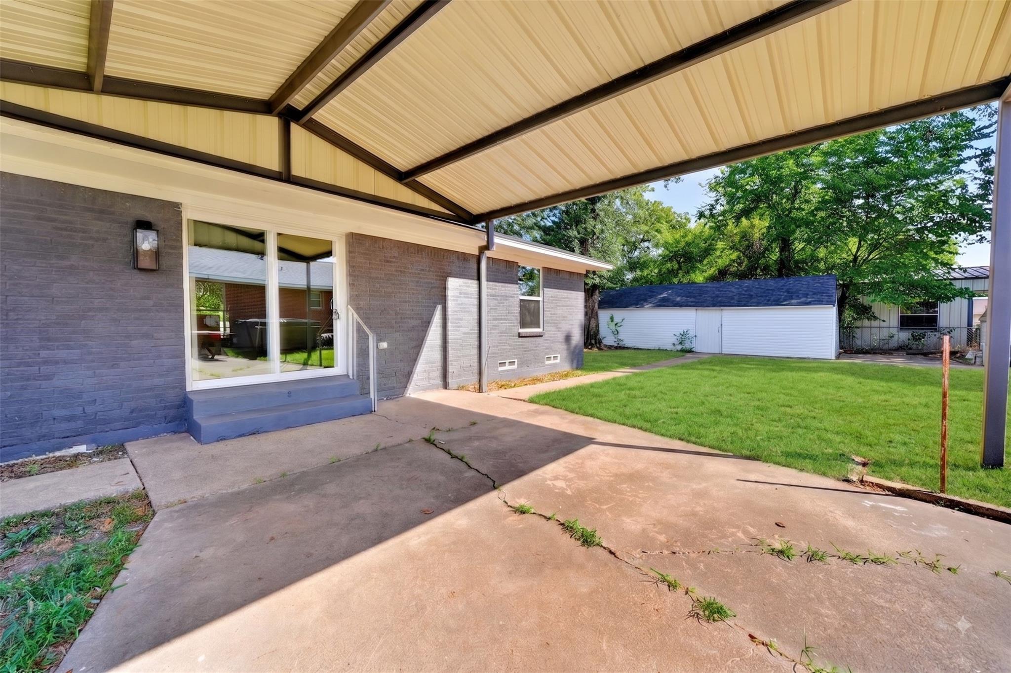 main property photo 34