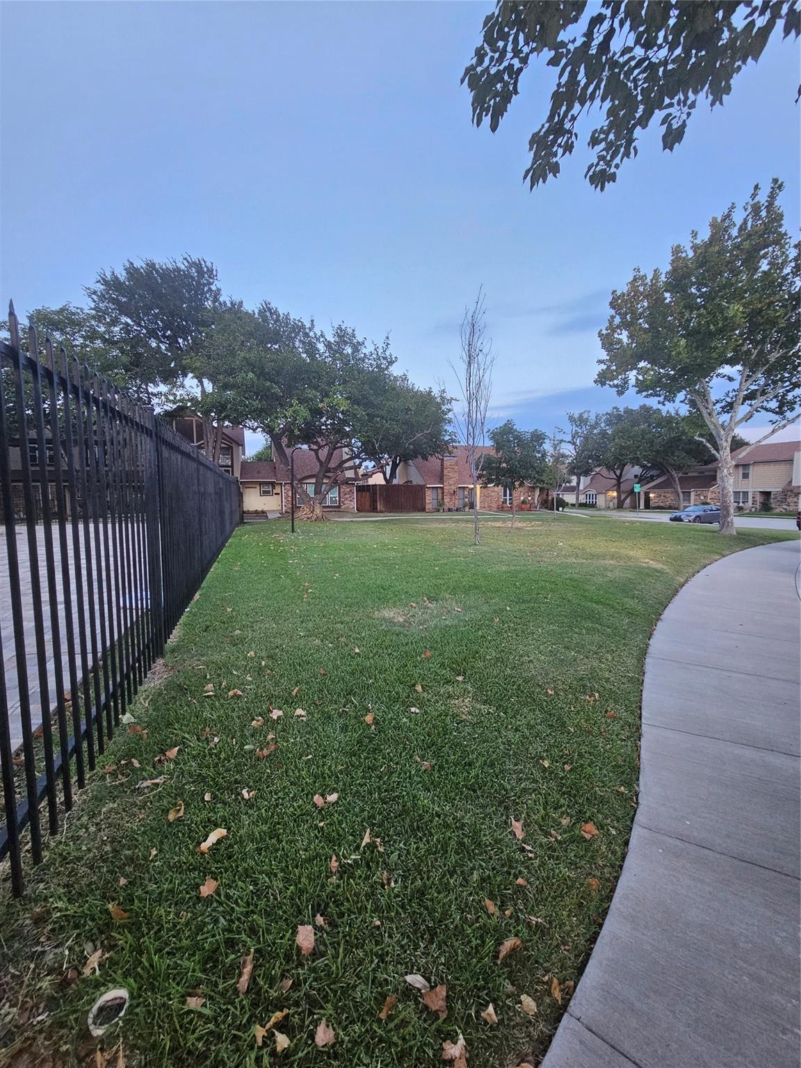 main property photo 36