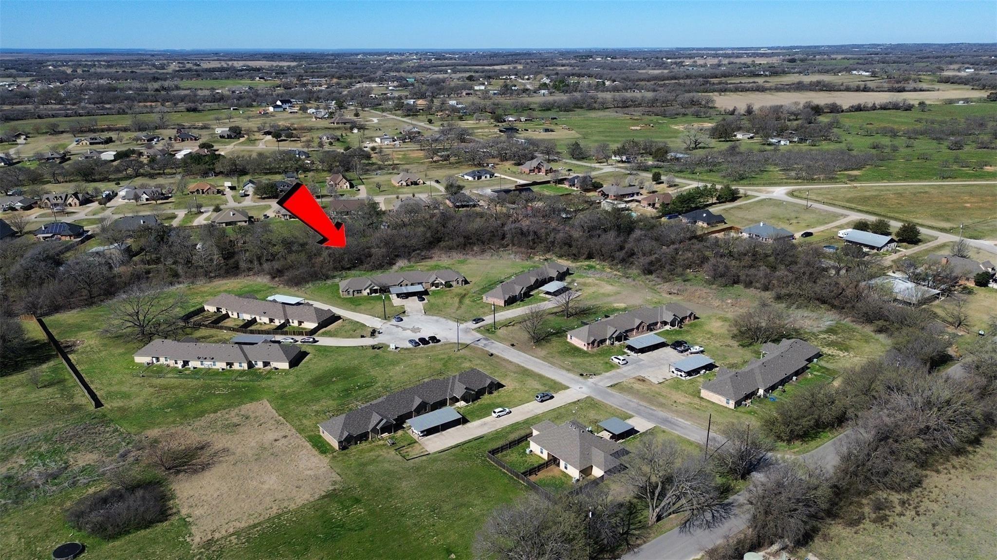 main property photo 17