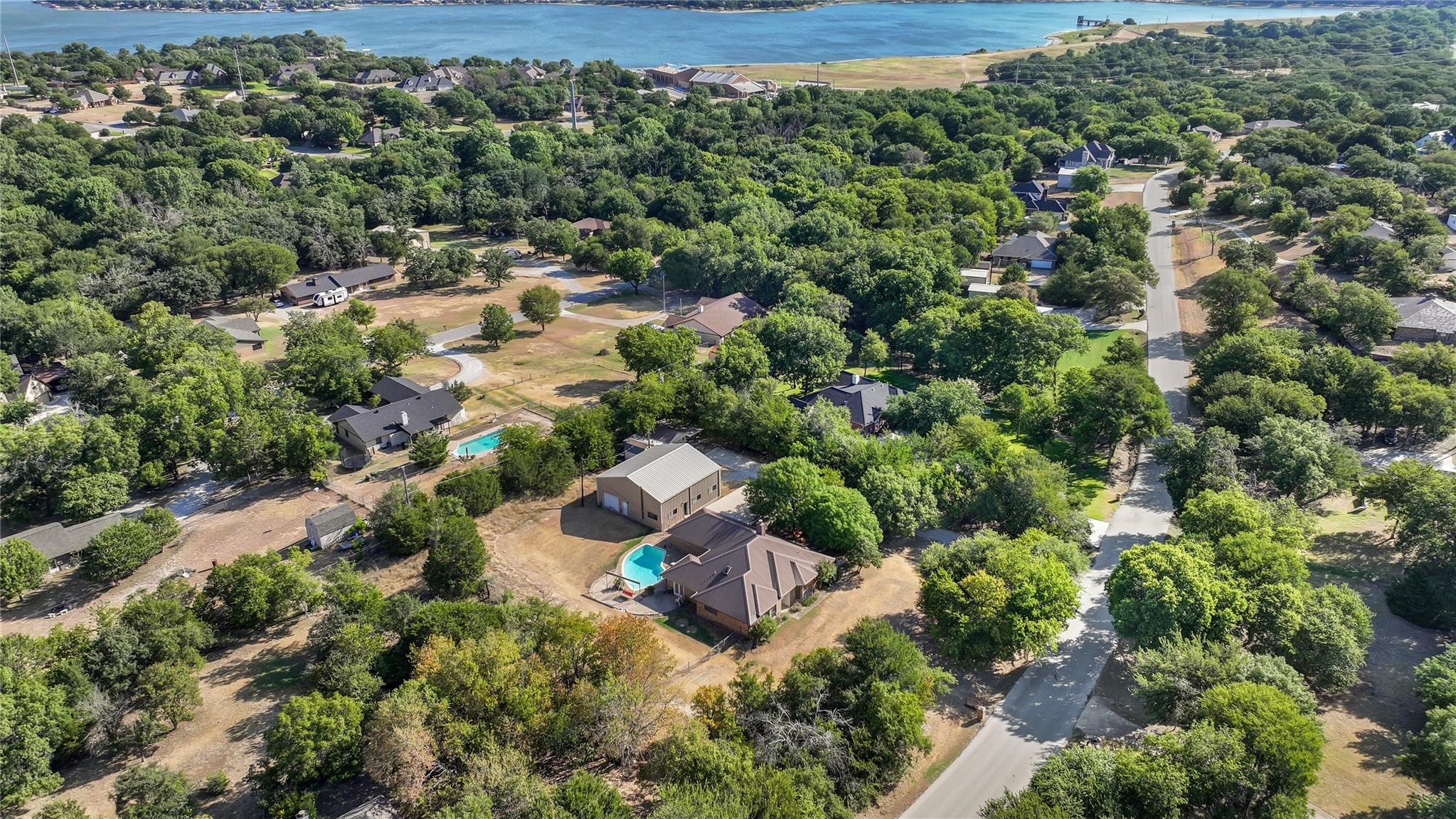 main property photo 21