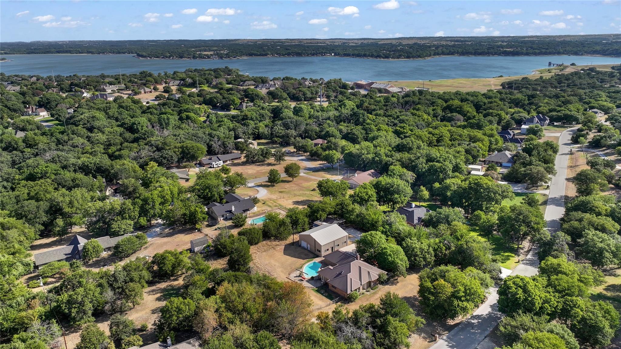 main property photo 36