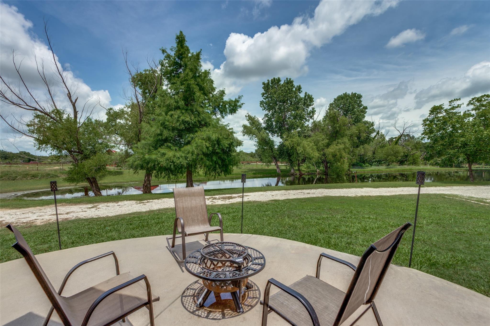 main property photo 23