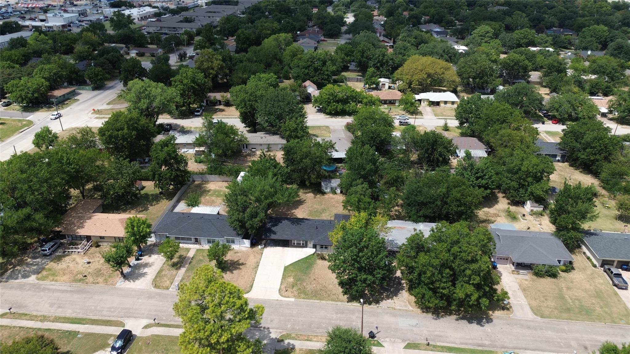 main property photo 24