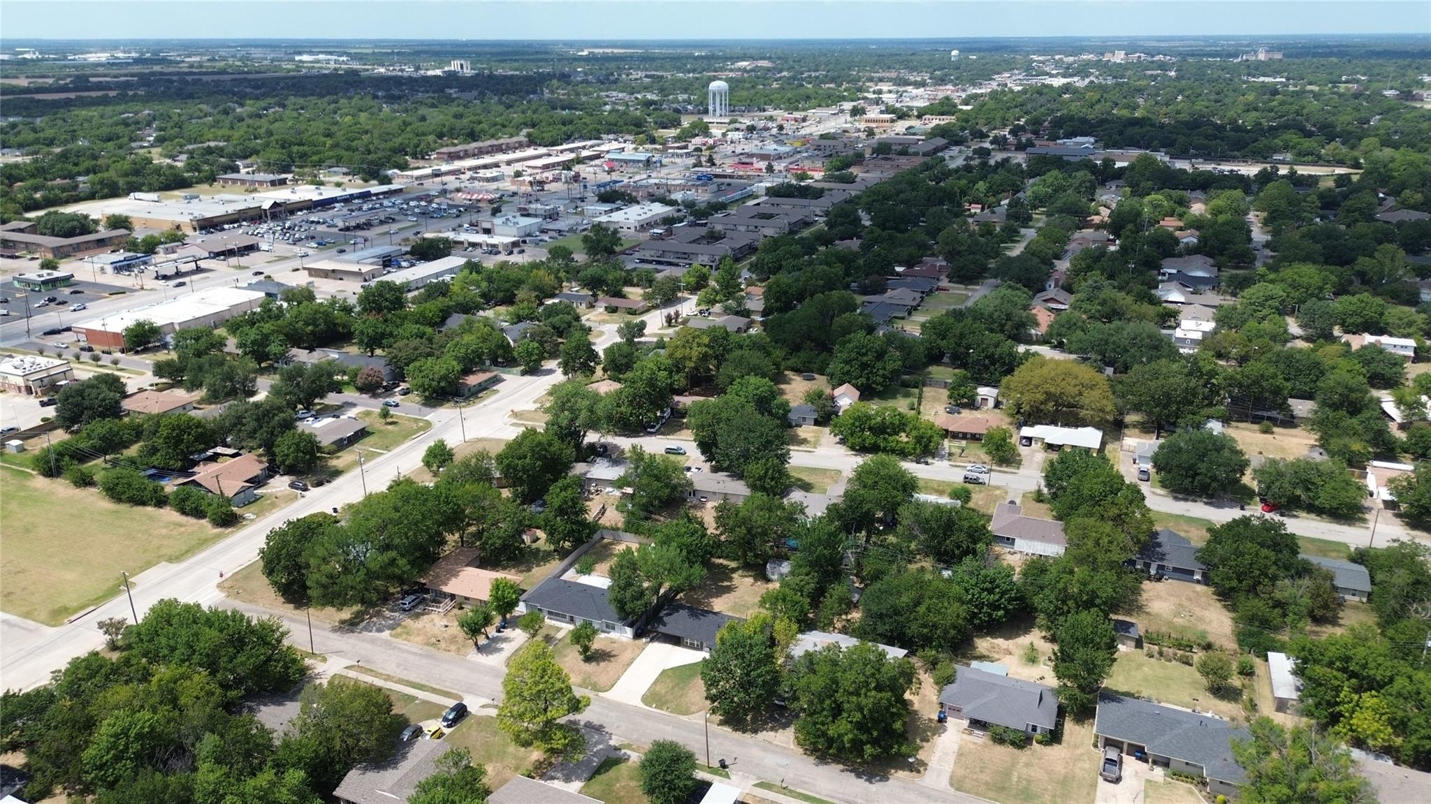 main property photo 29