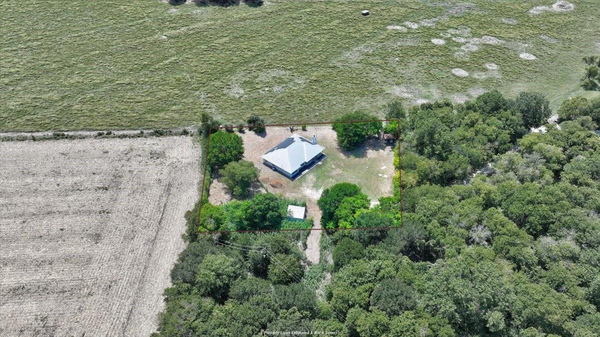 main property photo 37