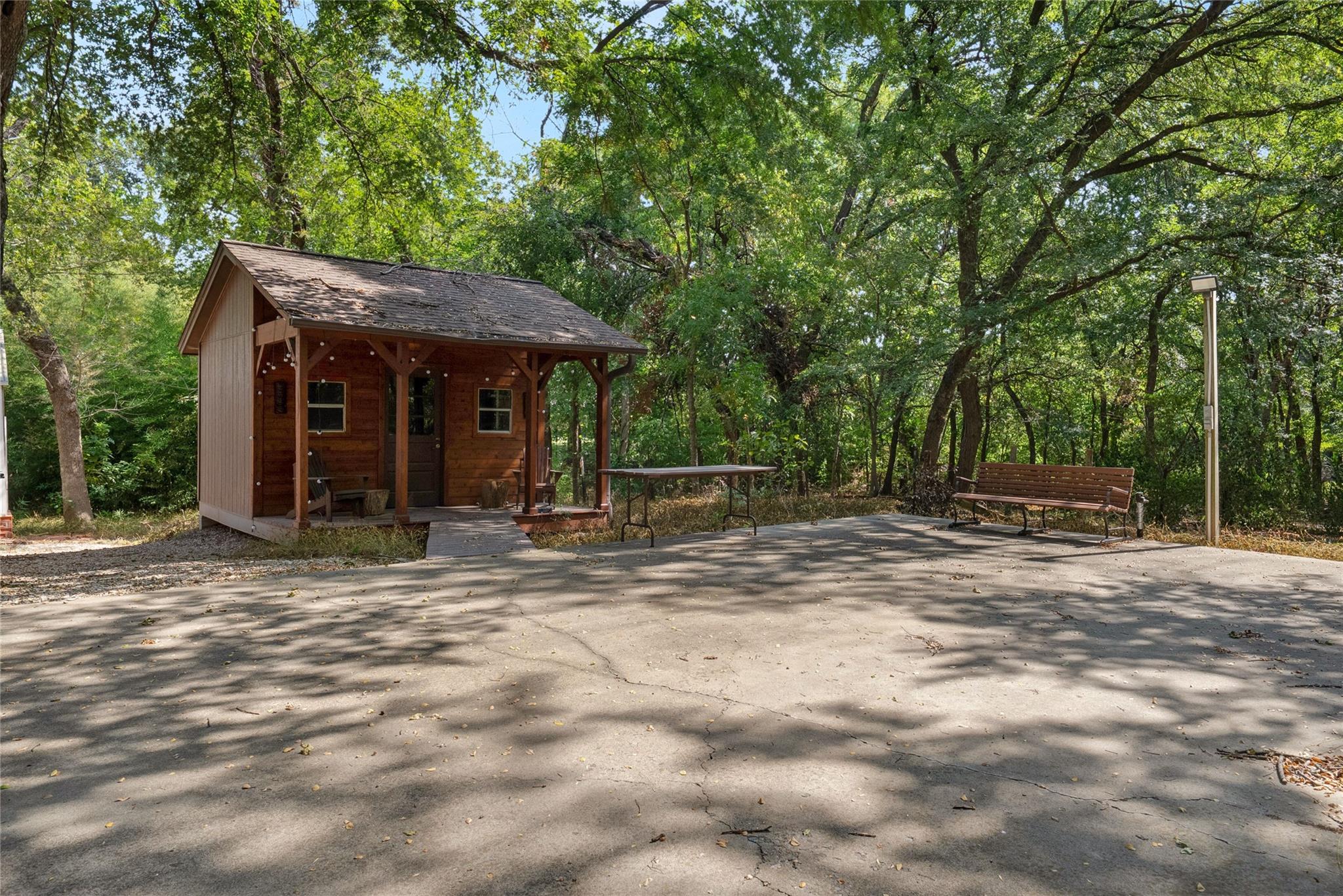 main property photo 35