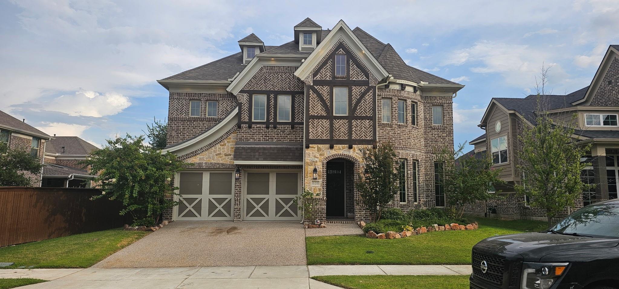 main property photo 13