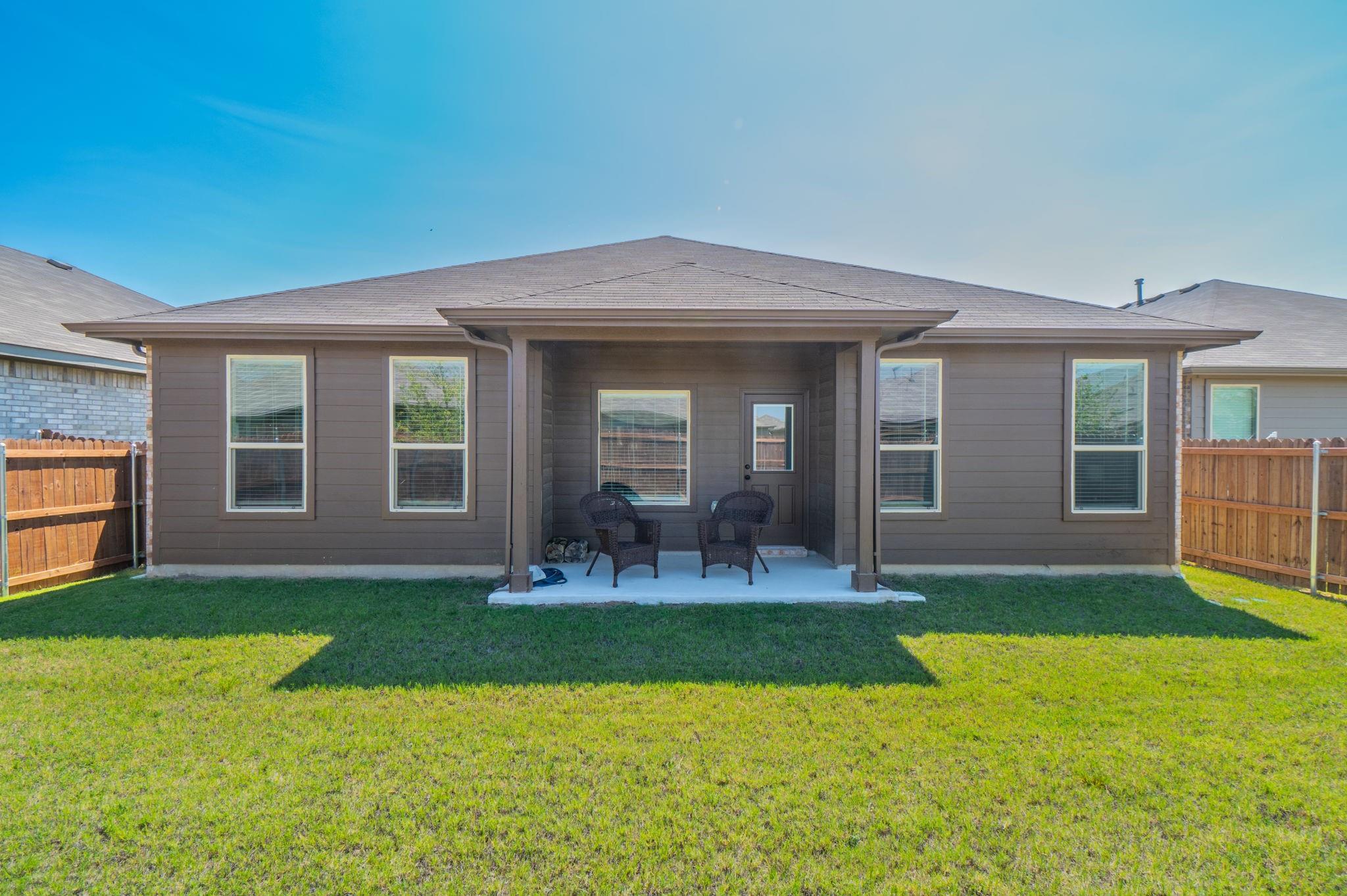 main property photo 23