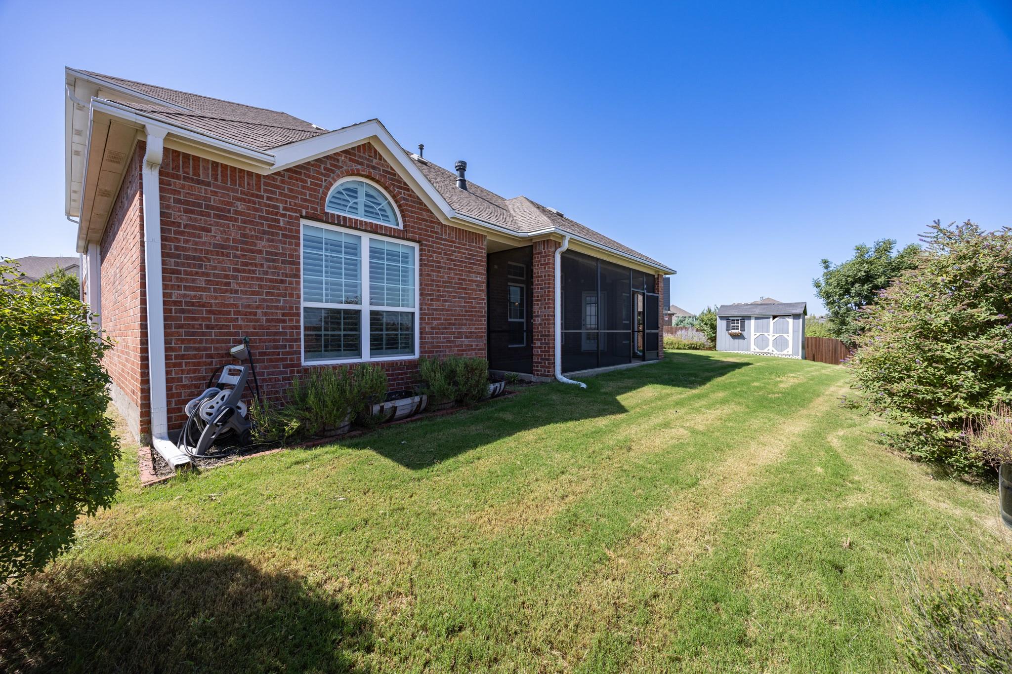 main property photo 35