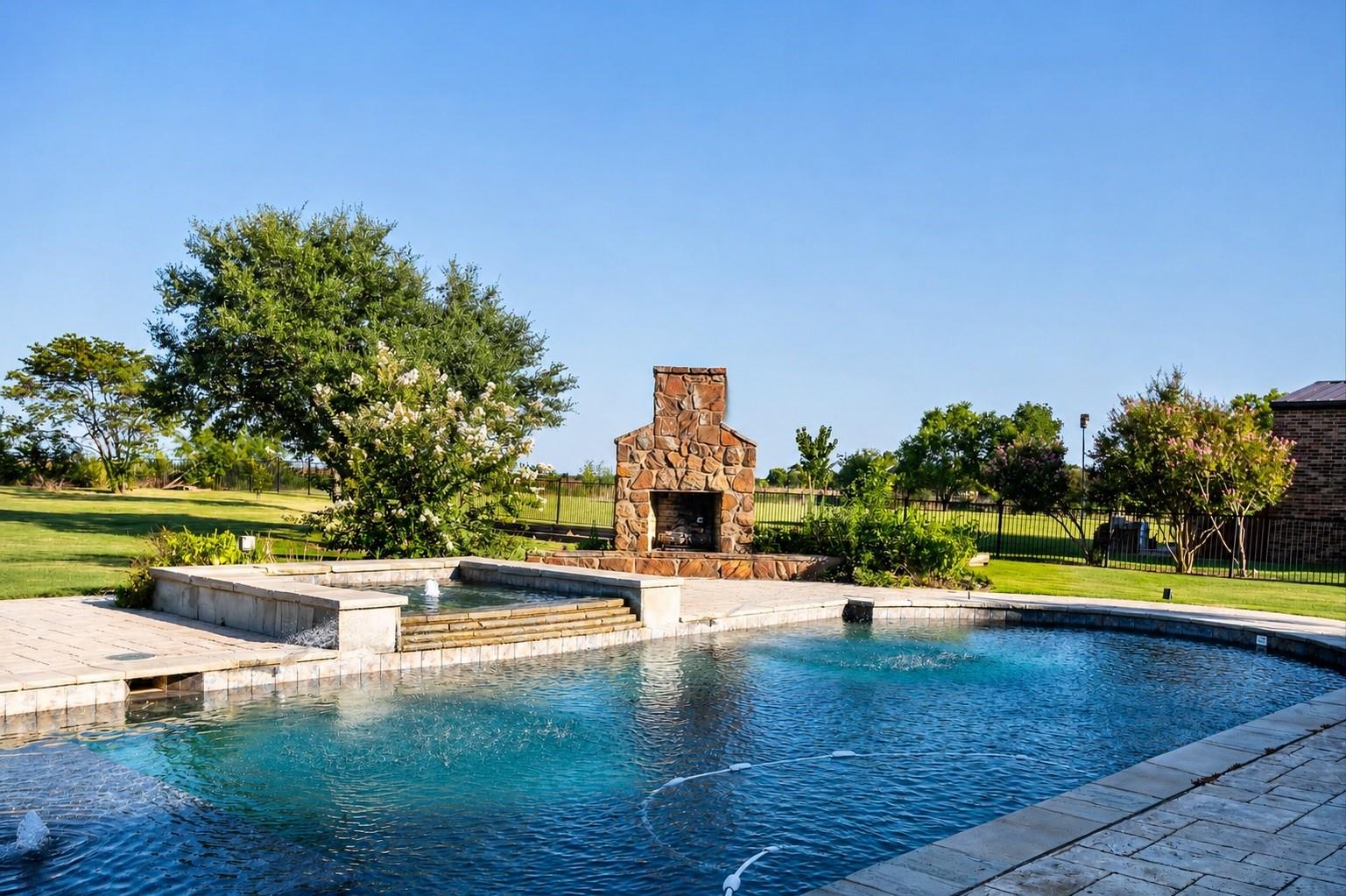main property photo 36