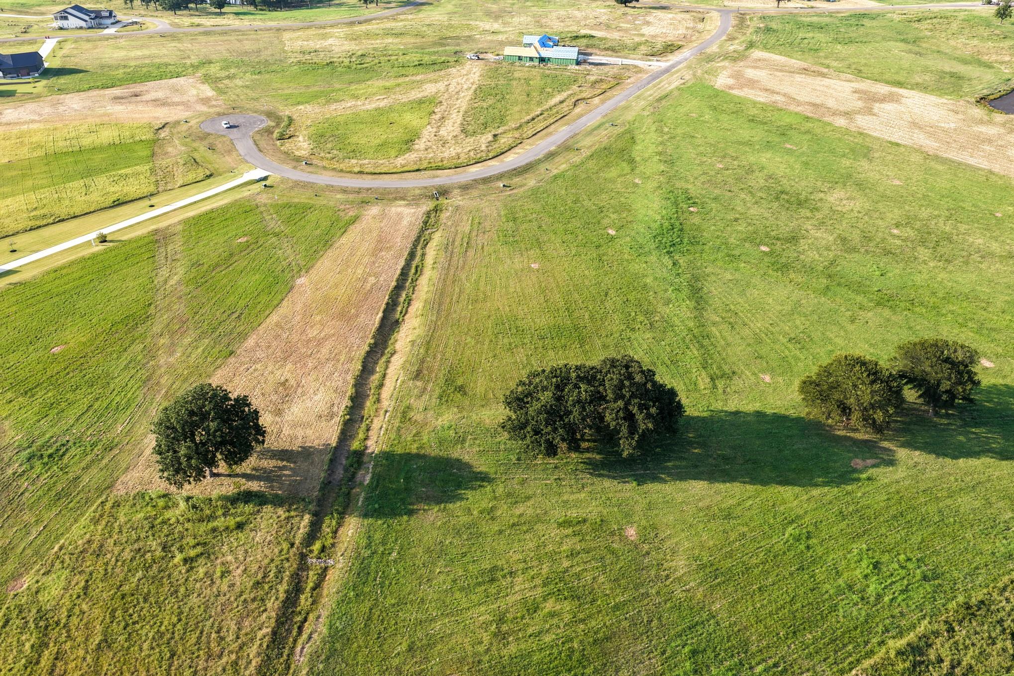 main property photo 26
