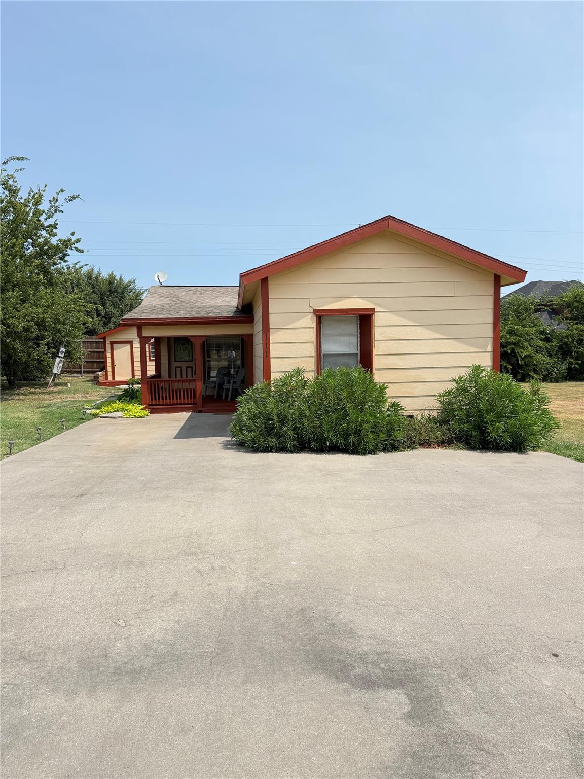 main property photo 5