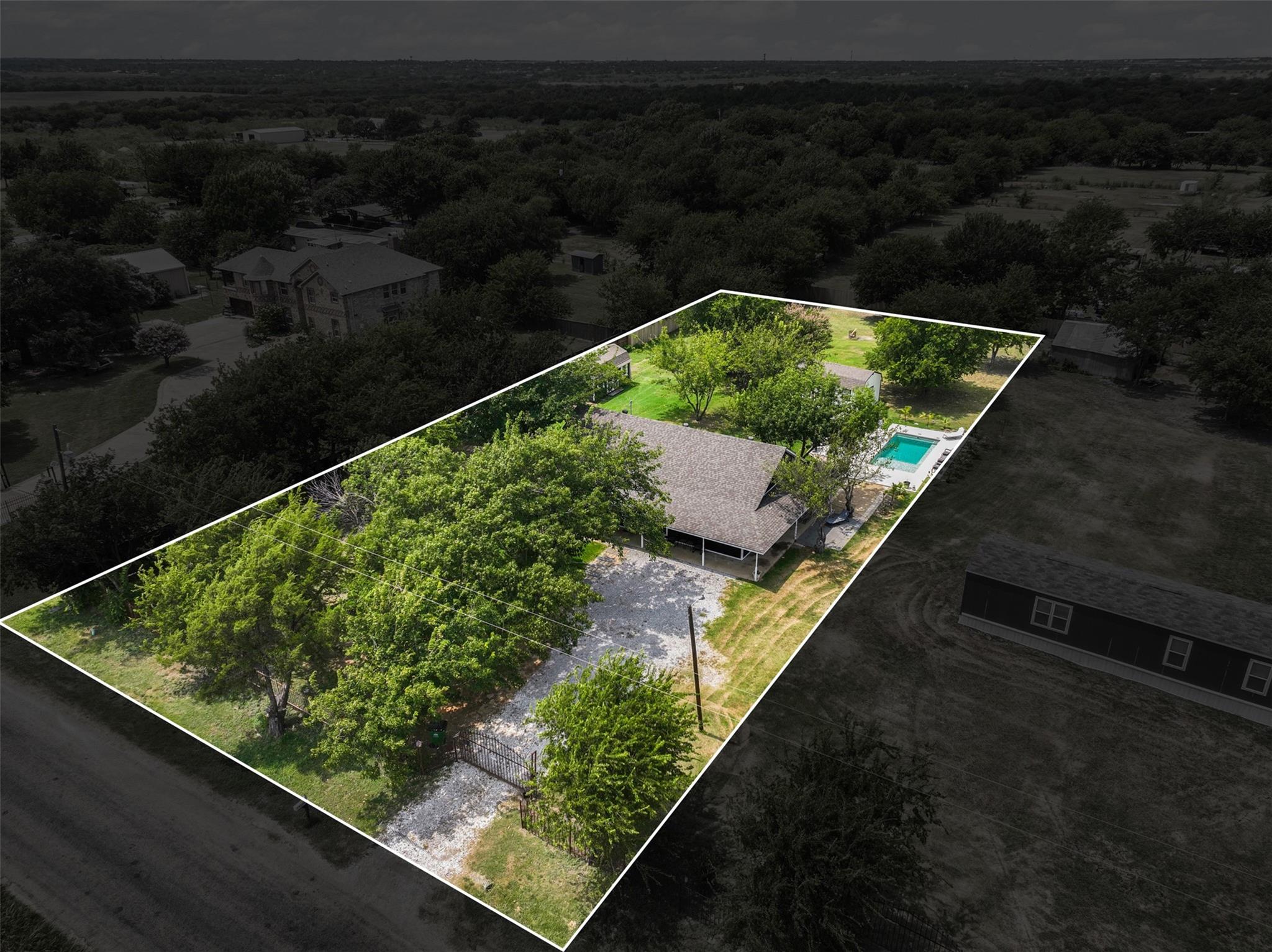 main property photo 32