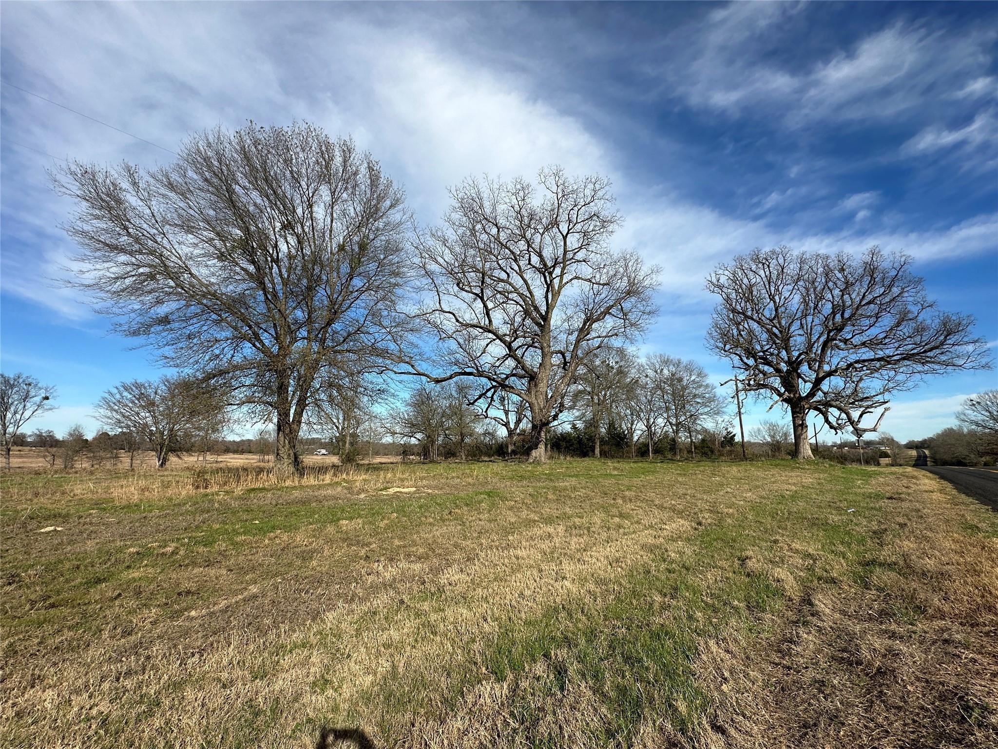 main property photo 19