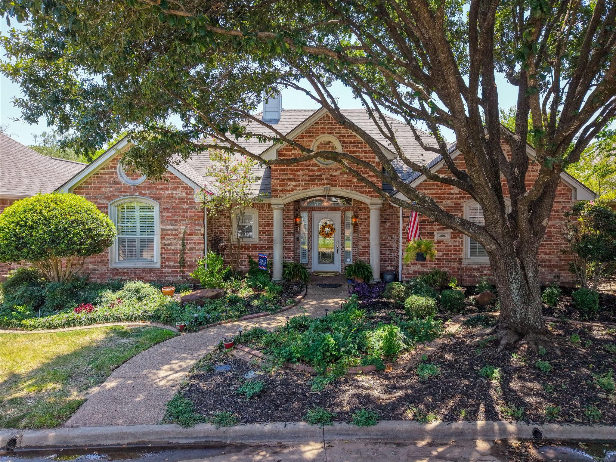 main property photo 39
