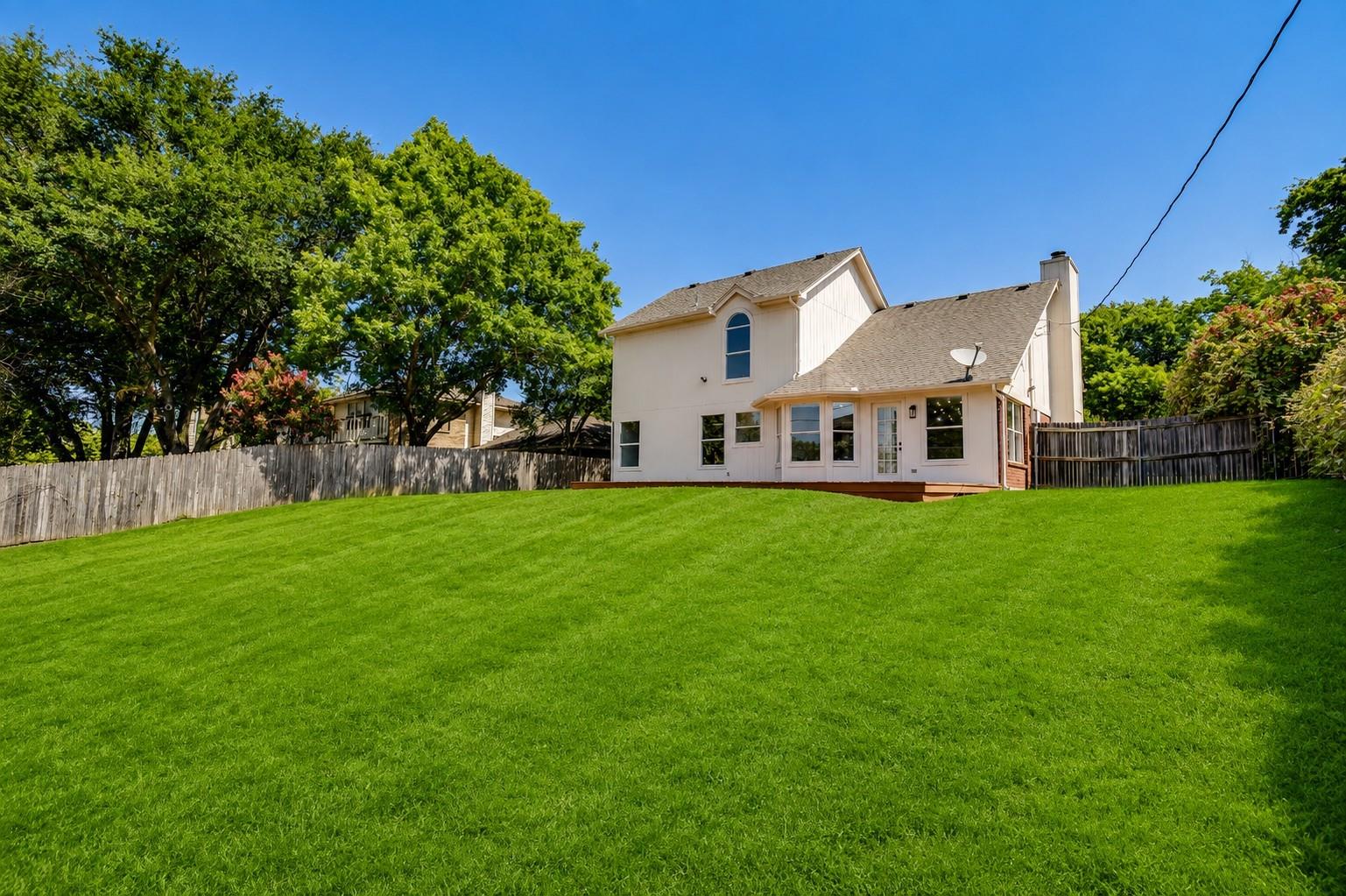 main property photo 2