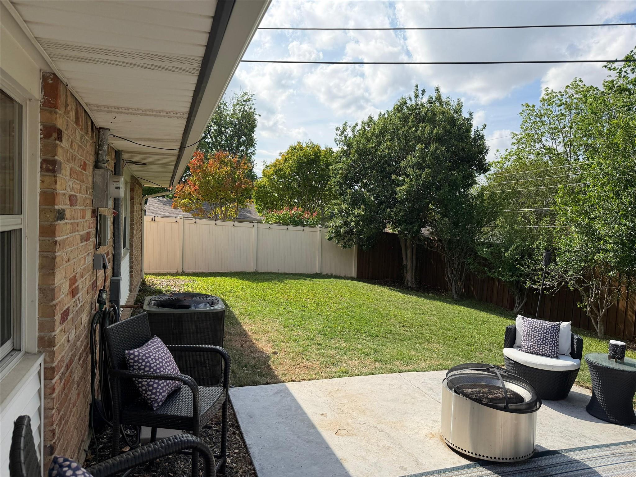 main property photo 11
