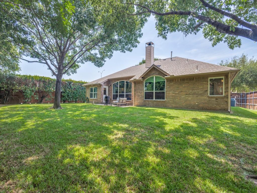 main property photo 30