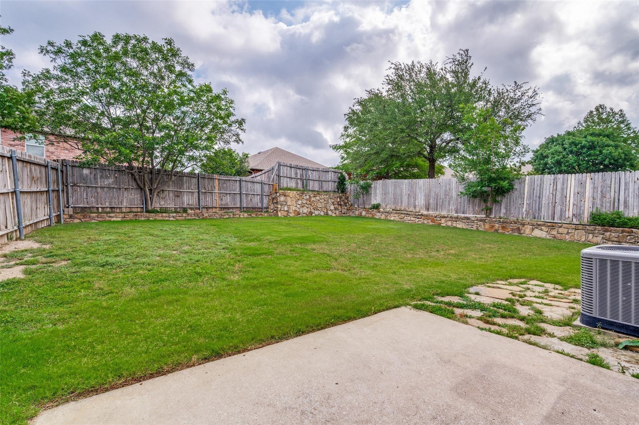 property viewer photo 23