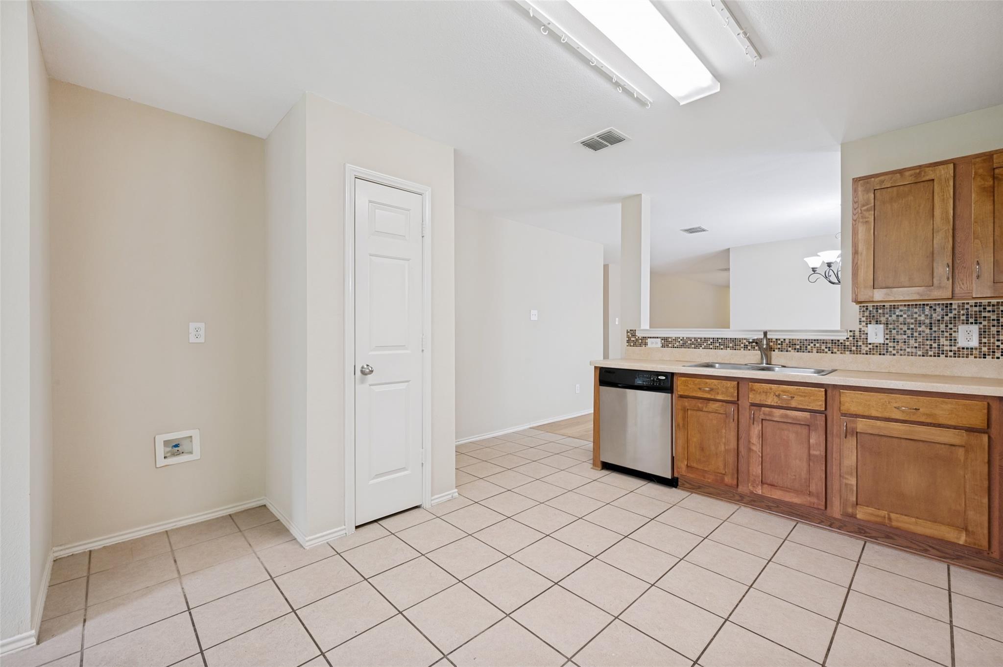 property viewer photo 6