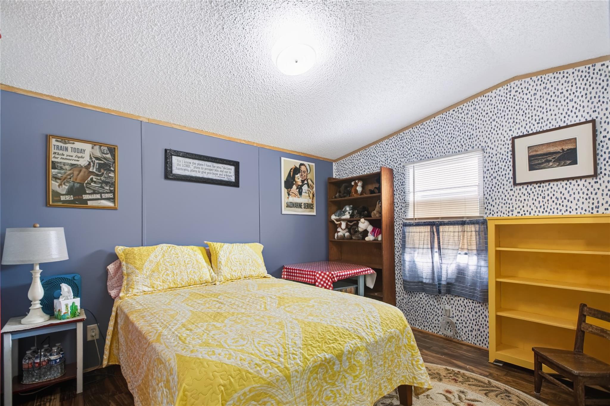 main property photo 18