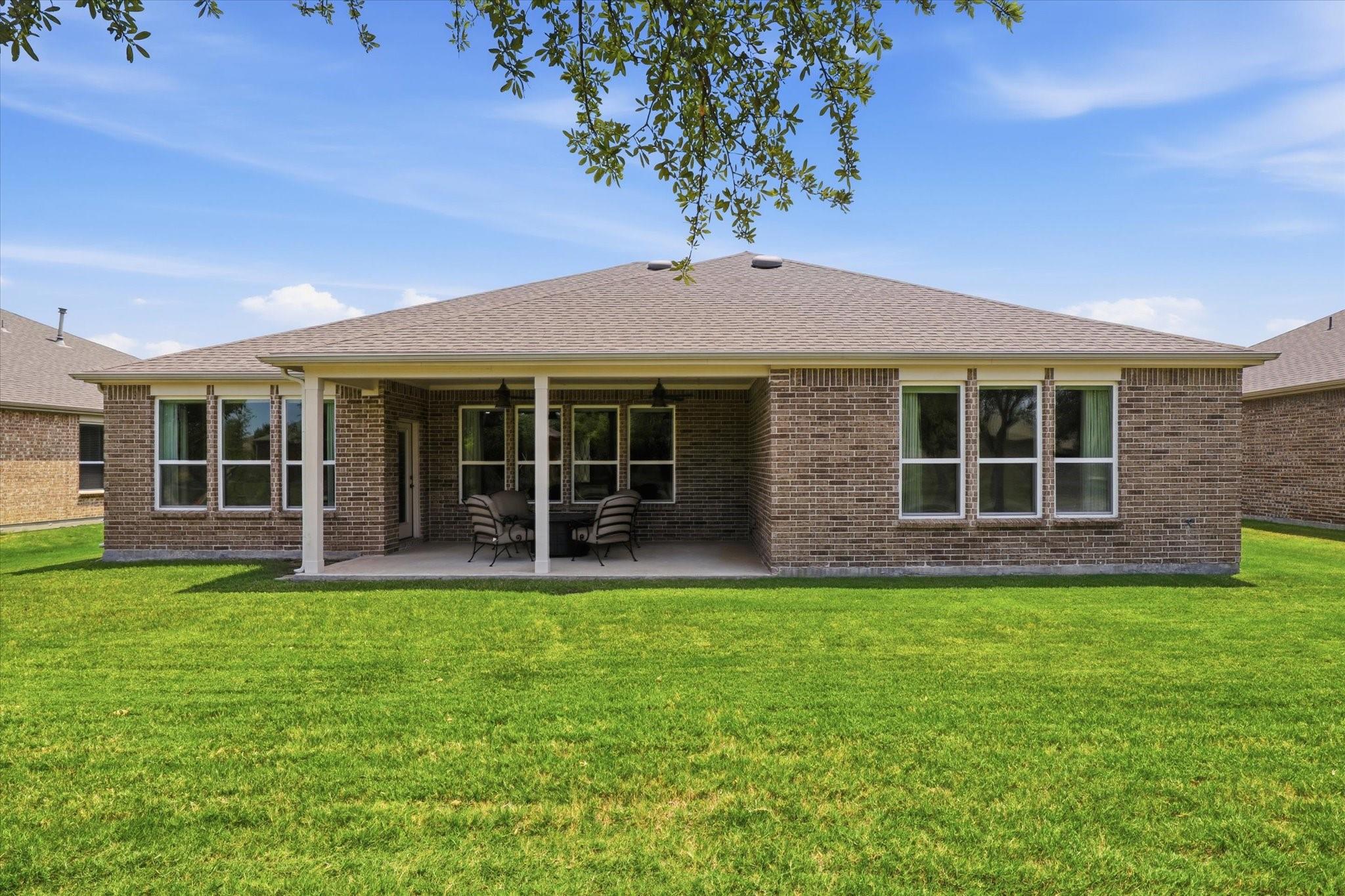 main property photo 33