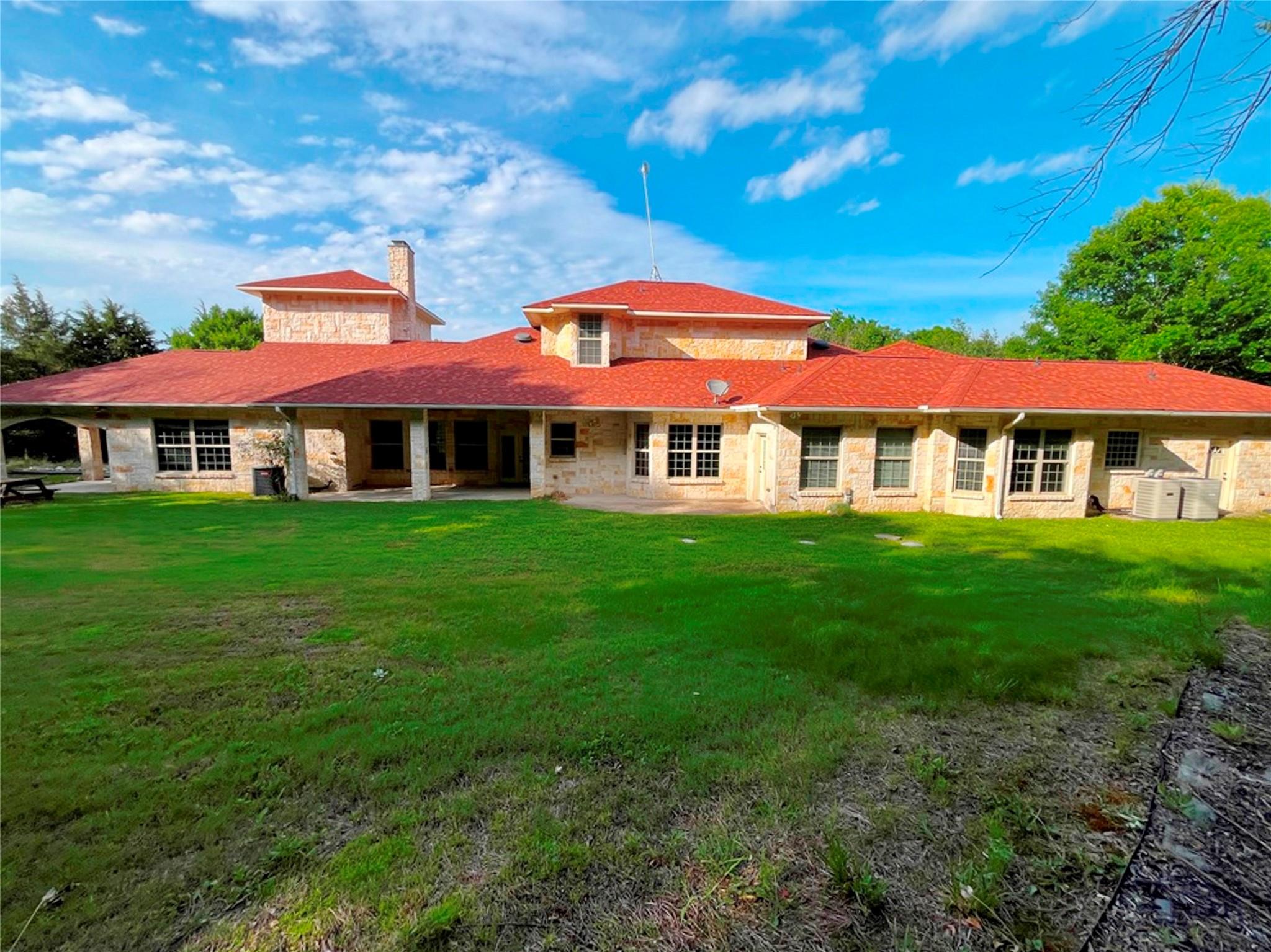 main property photo 14