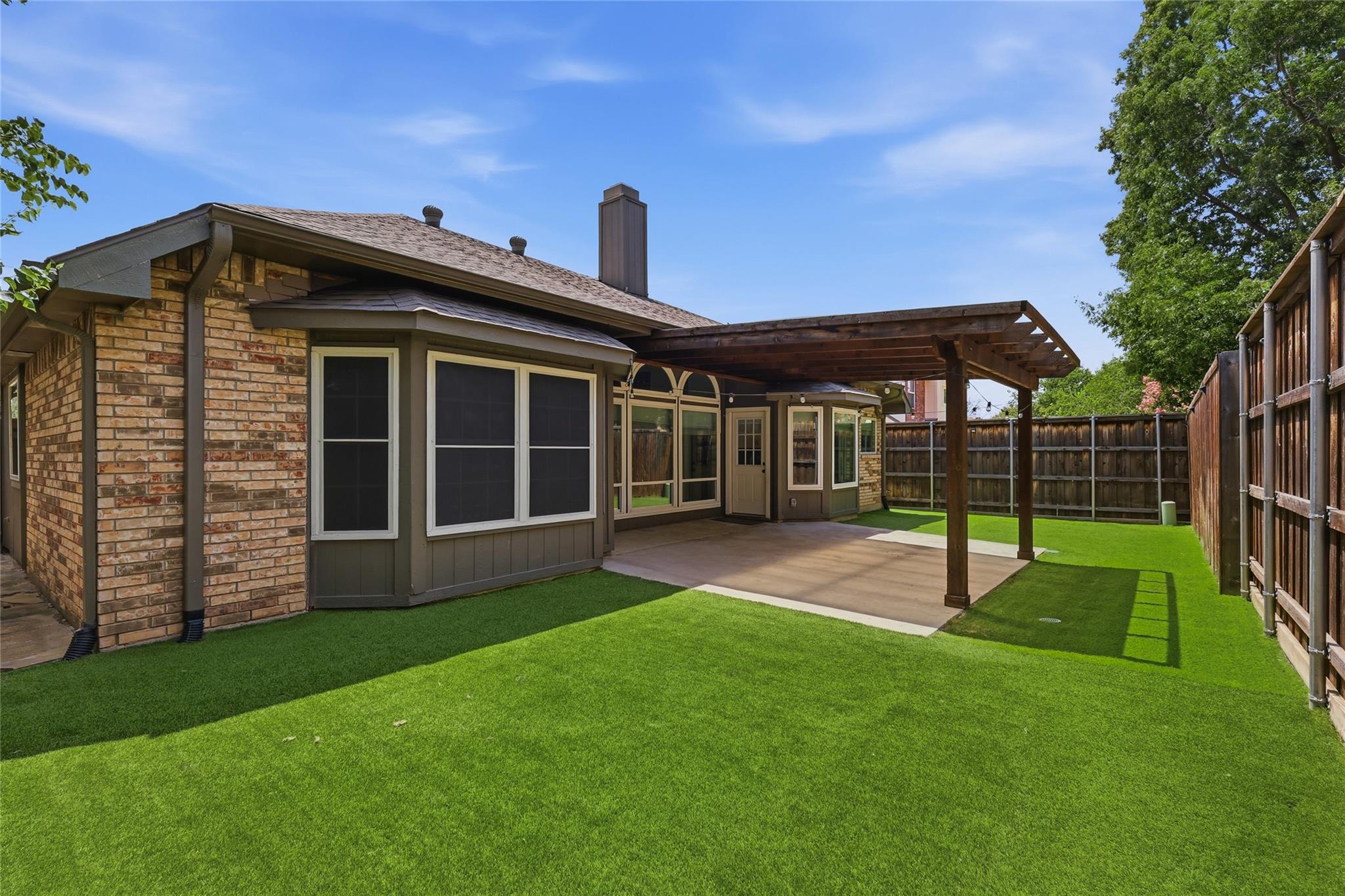 main property photo 37