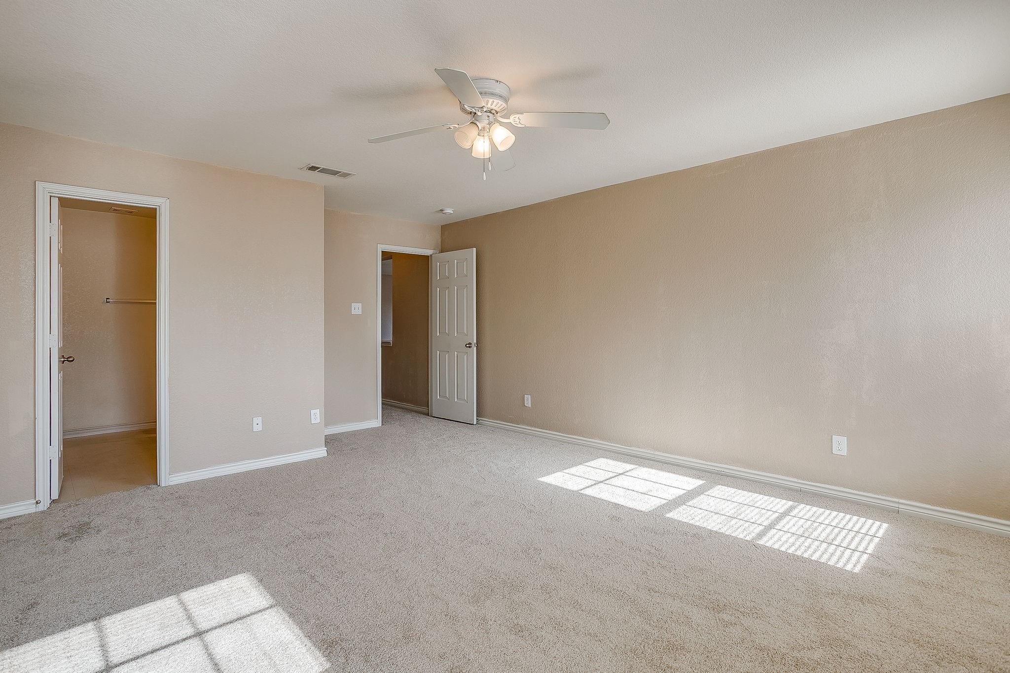 property viewer photo 16