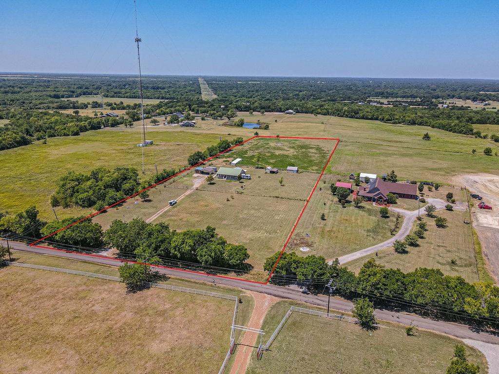 main property photo 24