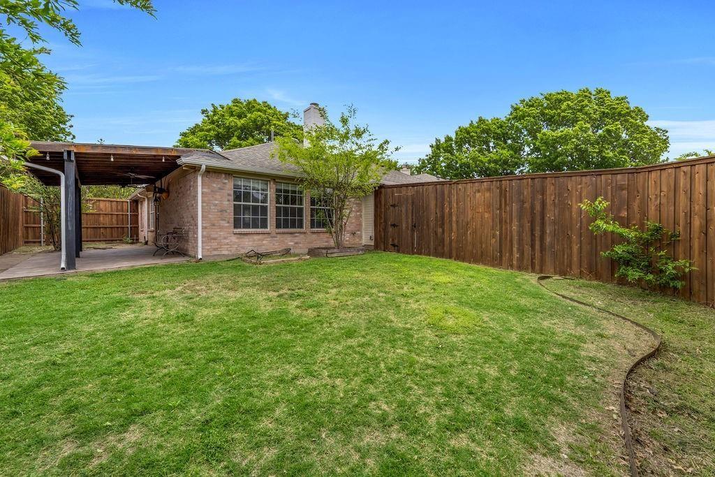 main property photo 30