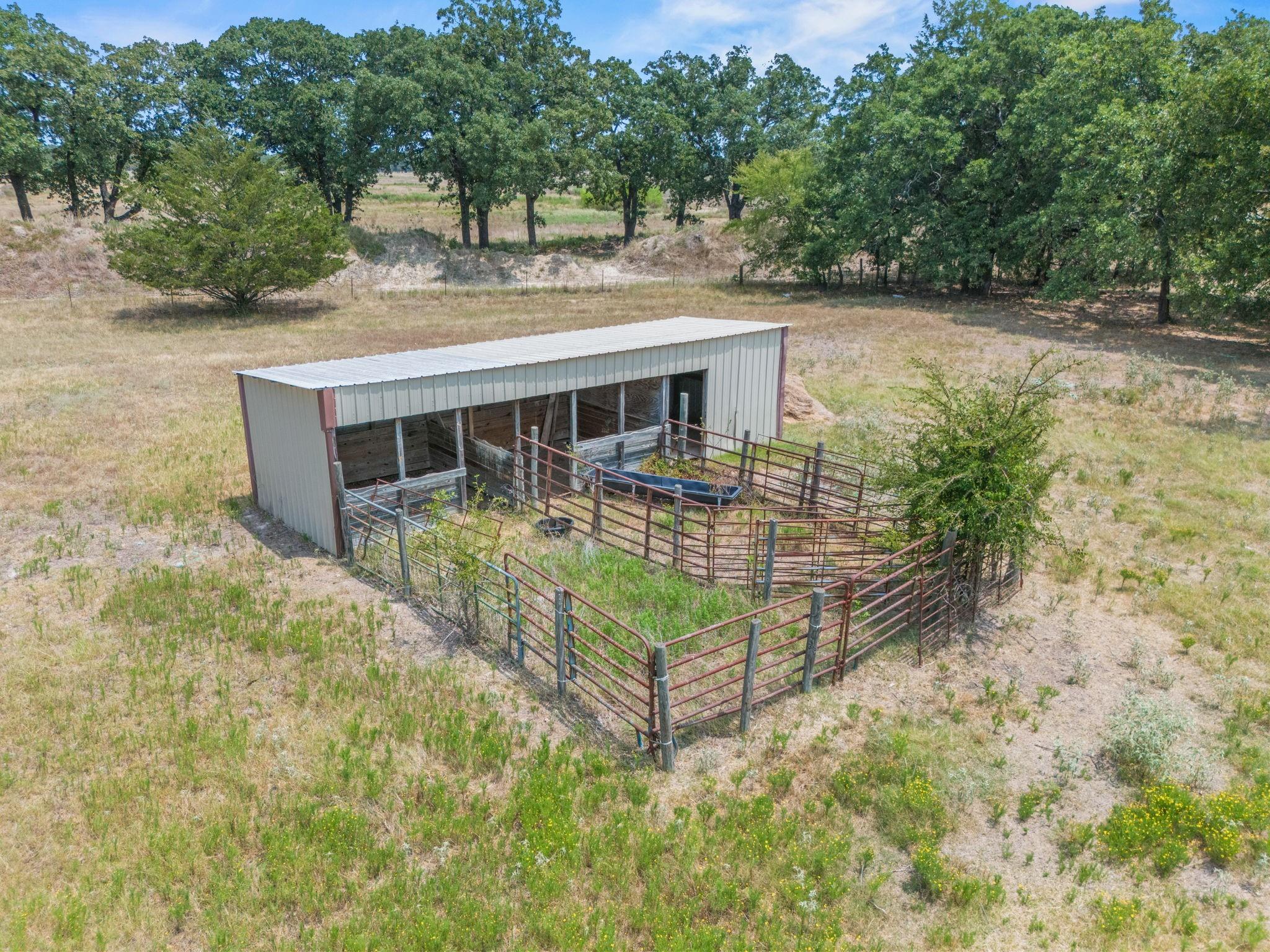 main property photo 7