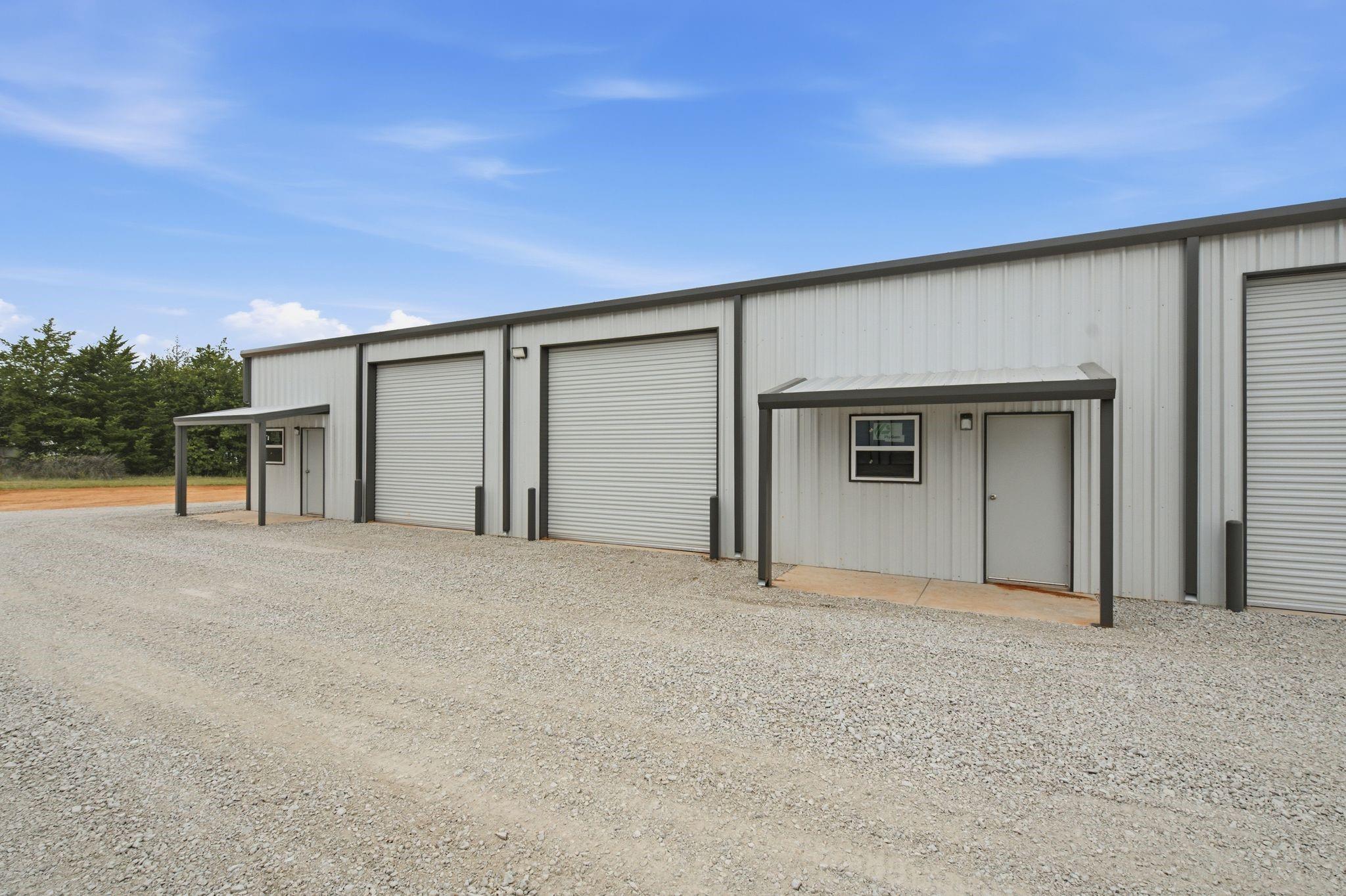 main property photo 20