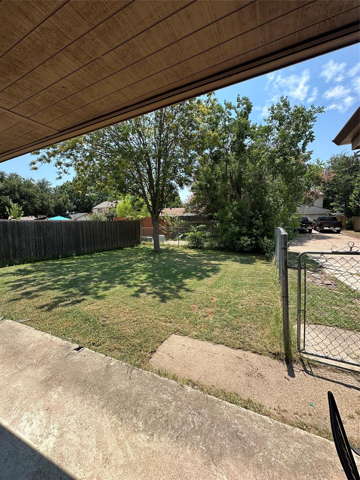 main property photo 10