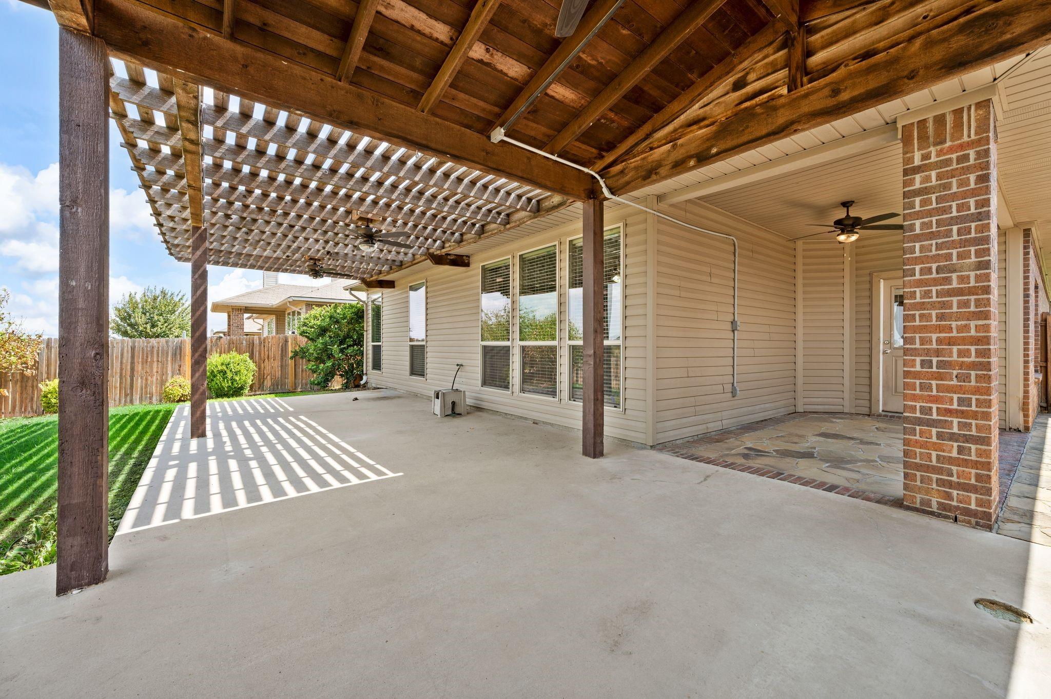main property photo 22