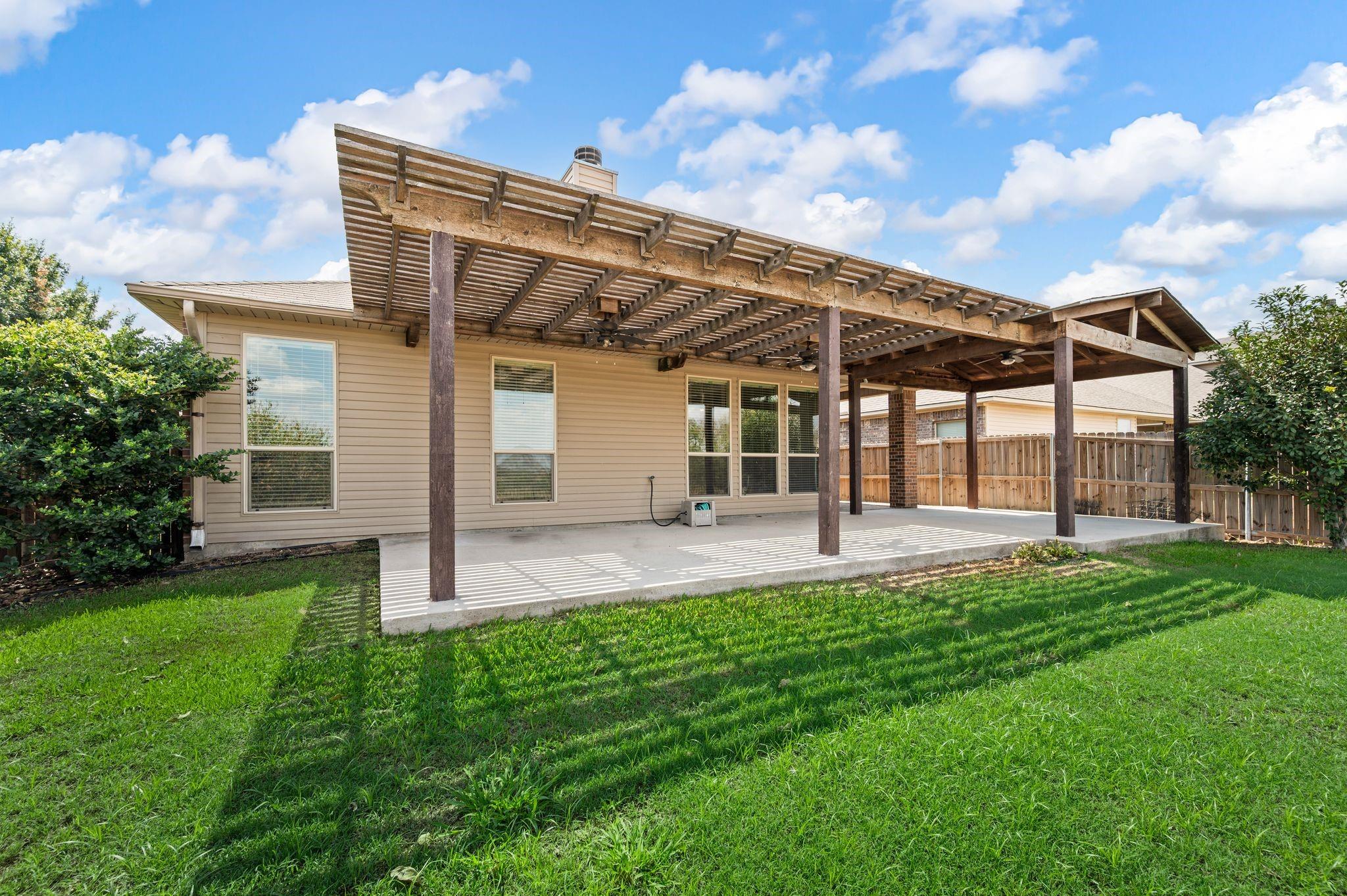 main property photo 24