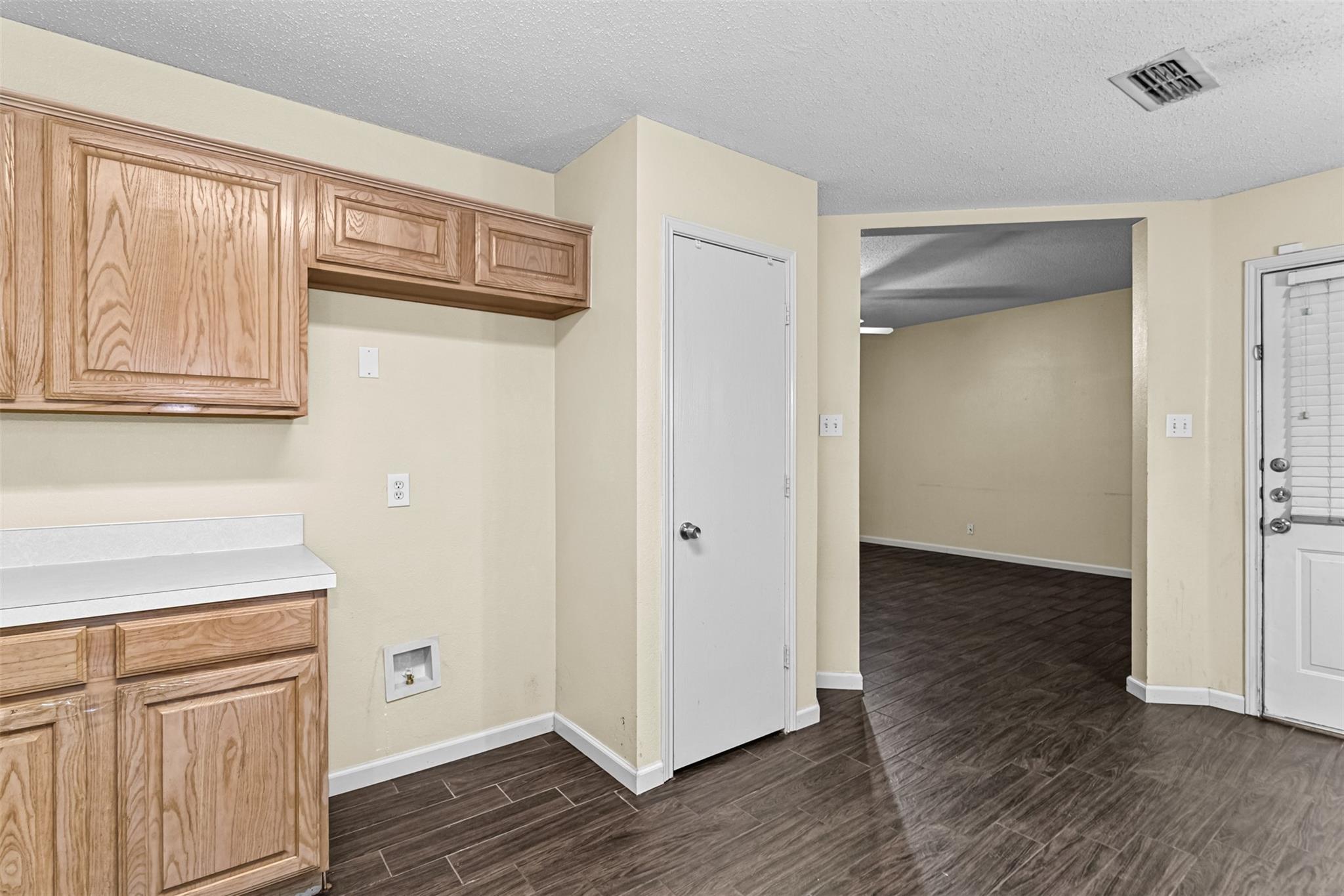 property viewer photo 8