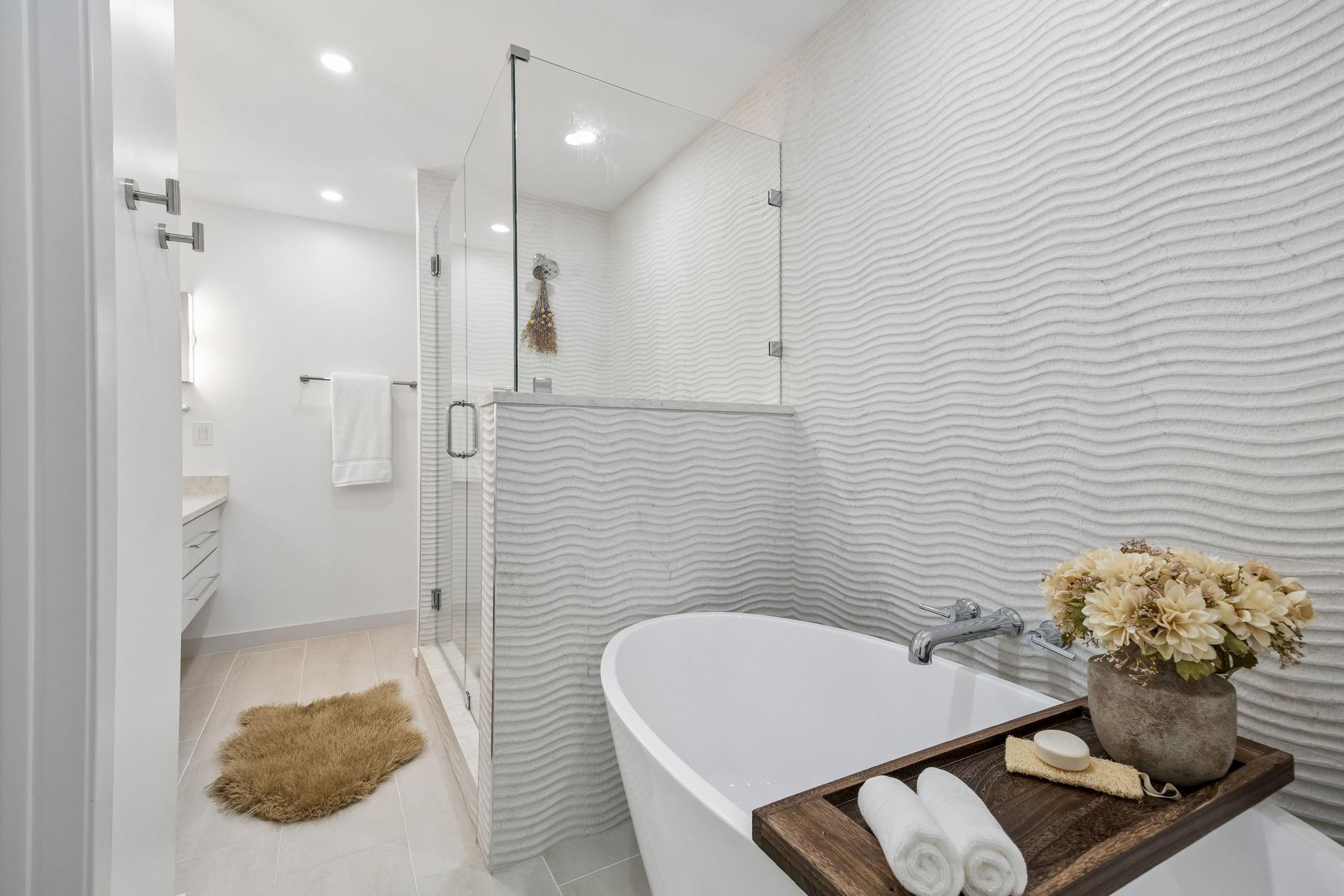 property viewer photo 12